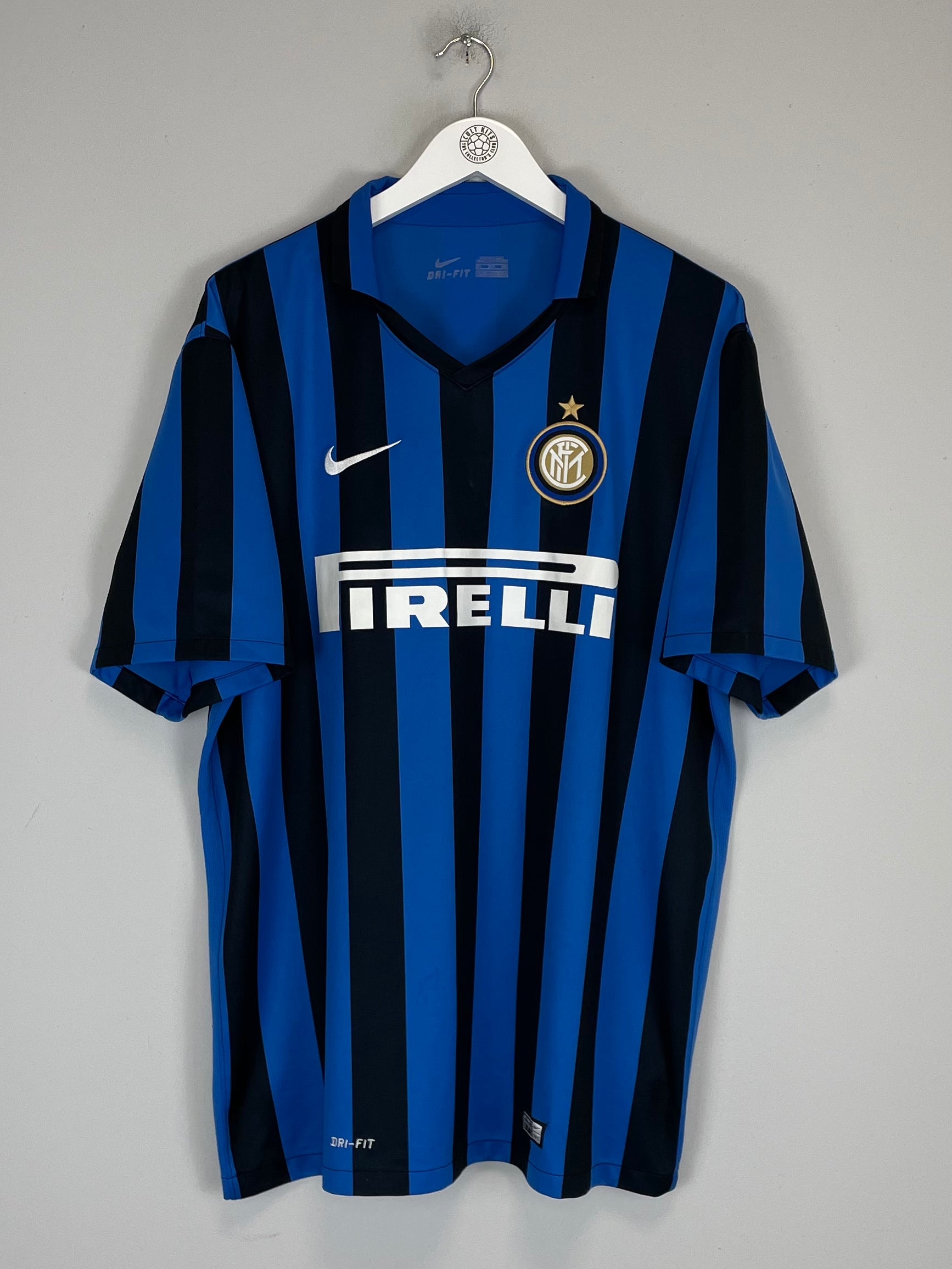 Shop 2015/16 INTER MILAN HOME SHIRT (XXL) NIKE, classic football shirts, vintage football shirts & retro soccer jerseys at Cult Kits