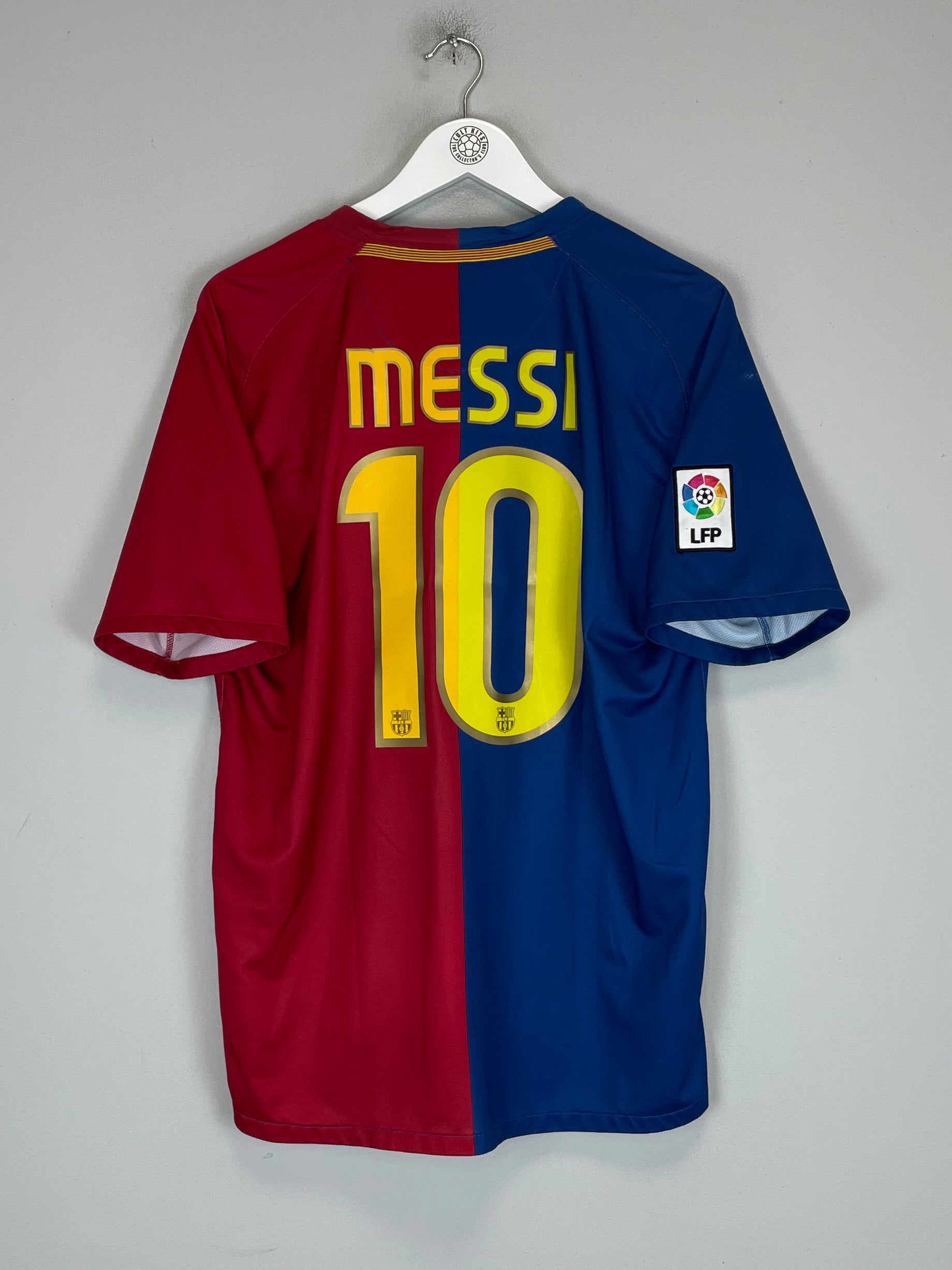Shop 2008/09 BARCELONA MESSI #10 HOME SHIRT (L) NIKE, classic football shirts, vintage football shirts & retro soccer jerseys at Cult Kits