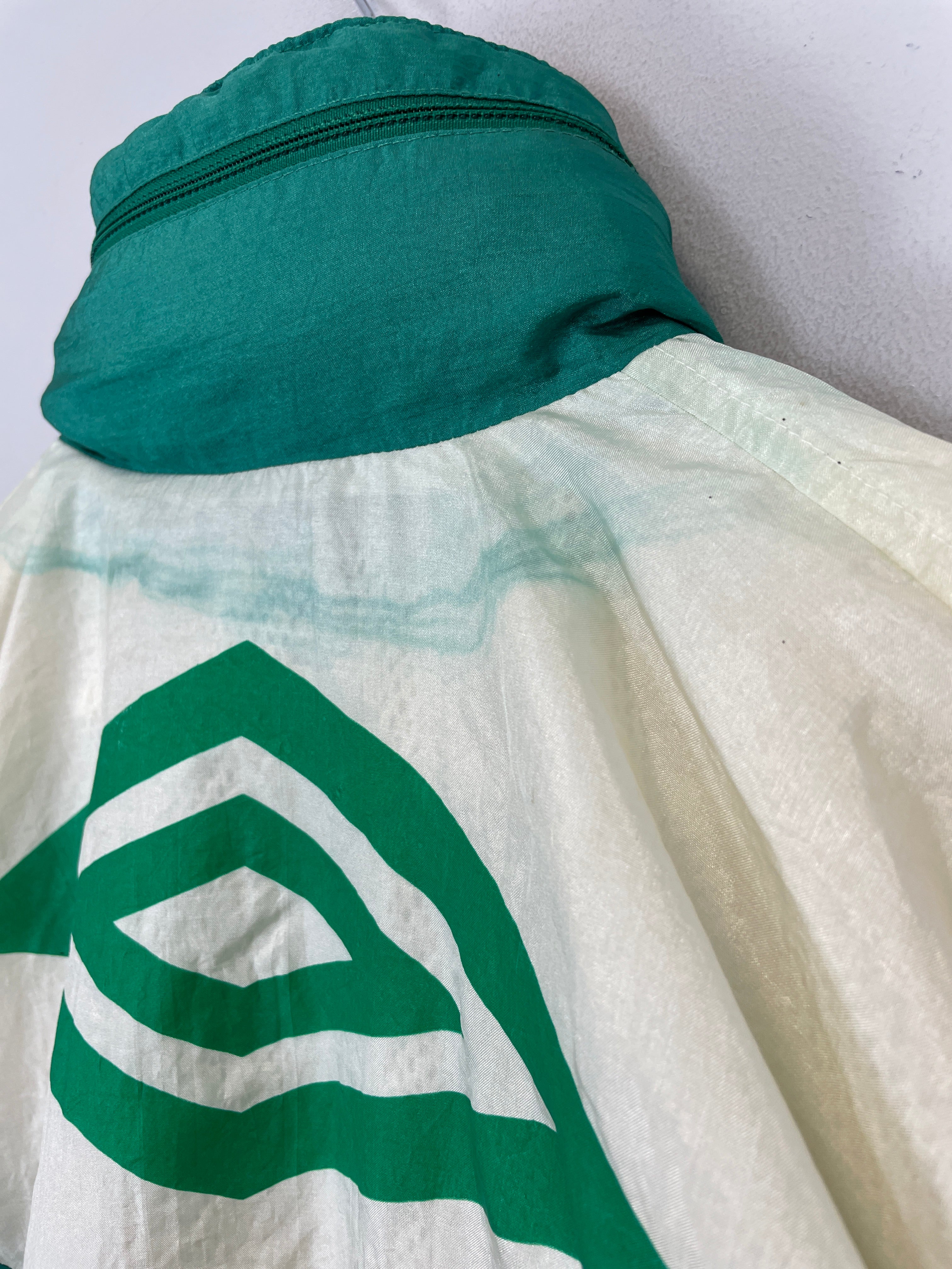 Shop 1993/94 MEXICO TRACK JACKET (M) UMBRO, classic football shirts, vintage football shirts & retro soccer jerseys at Cult Kits