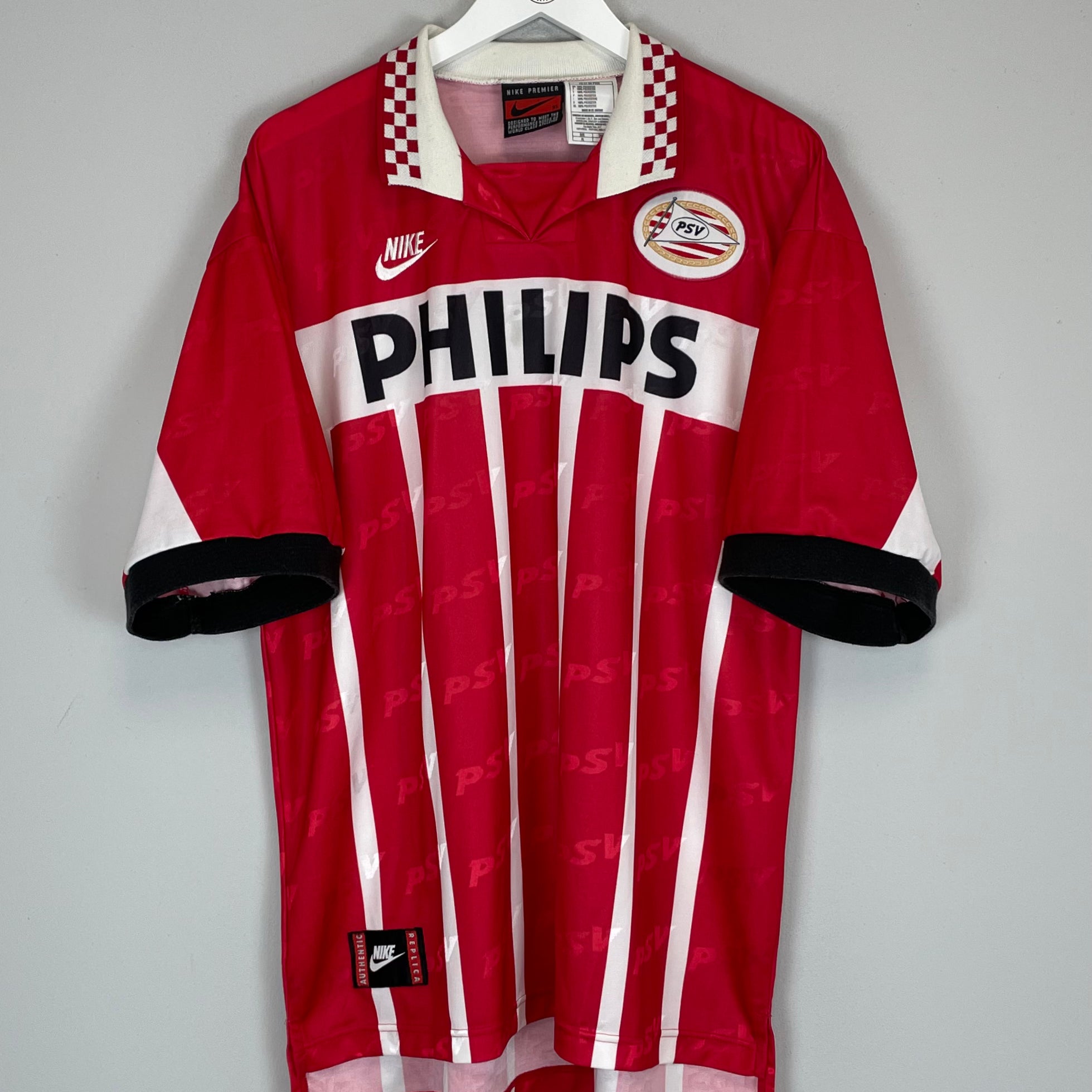 Shop 1995/96 PSV HOME SHIRT (XL) NIKE, classic football shirts, vintage football shirts & retro soccer jerseys at Cult Kits