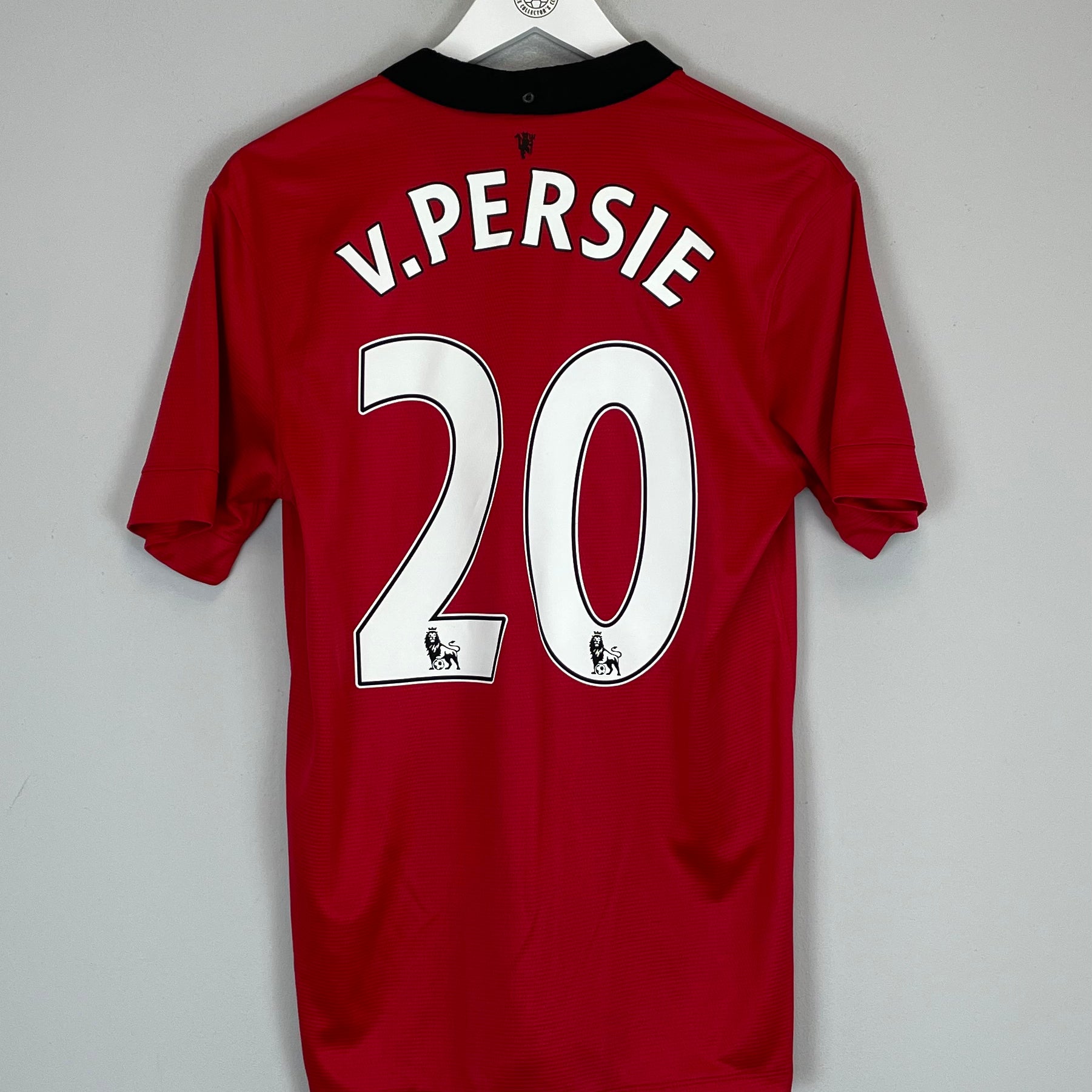 Shop 2013/14 MANCHESTER UNITED V.PERSIE #20 HOME SHIRT (M) NIKE, classic football shirts, vintage football shirts & retro soccer jerseys at Cult Kits