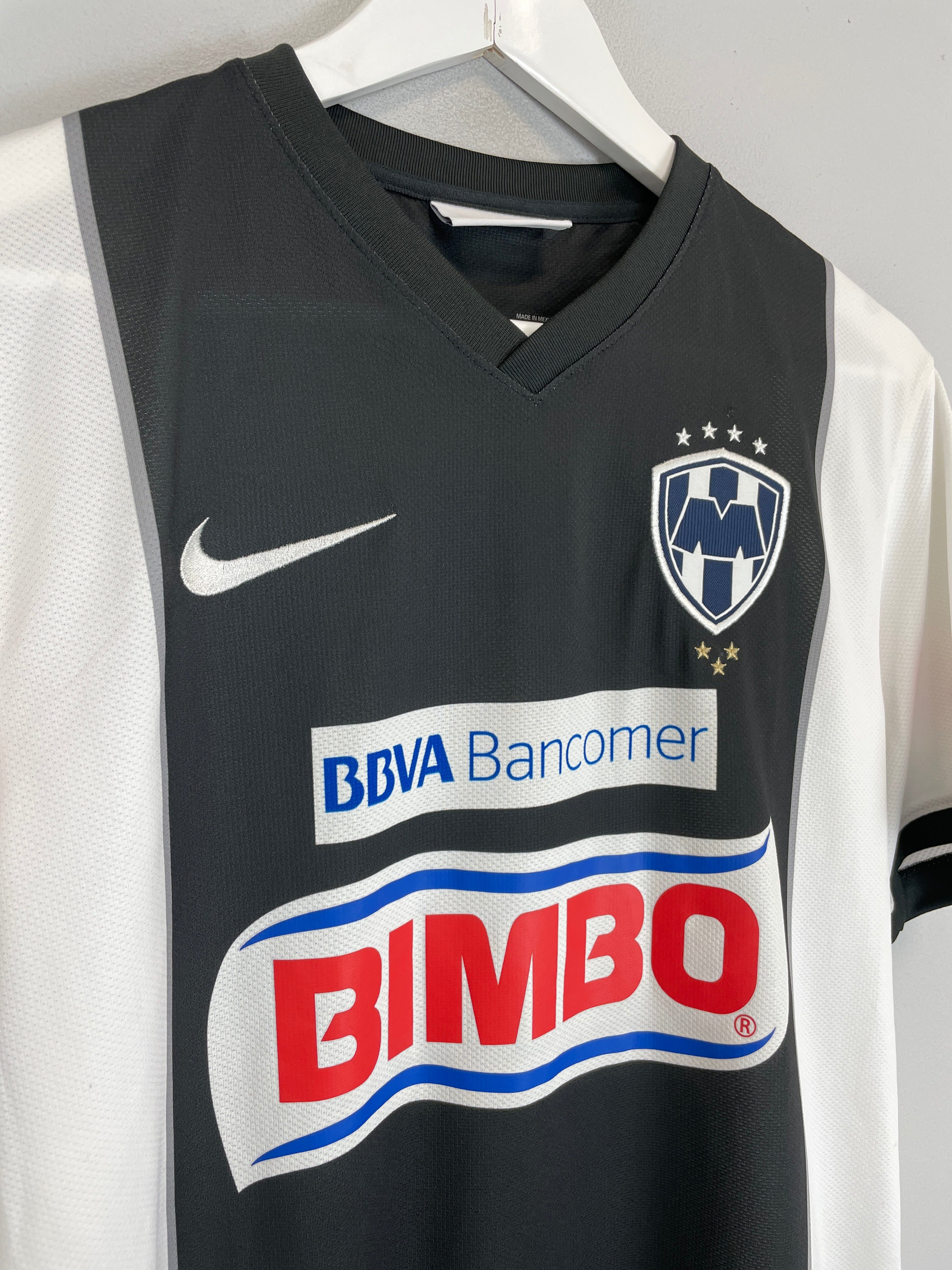 Shop 2013/14 MONTERREY HOME SHIRT (M) NIKE, classic football shirts, vintage football shirts & retro soccer jerseys at Cult Kits