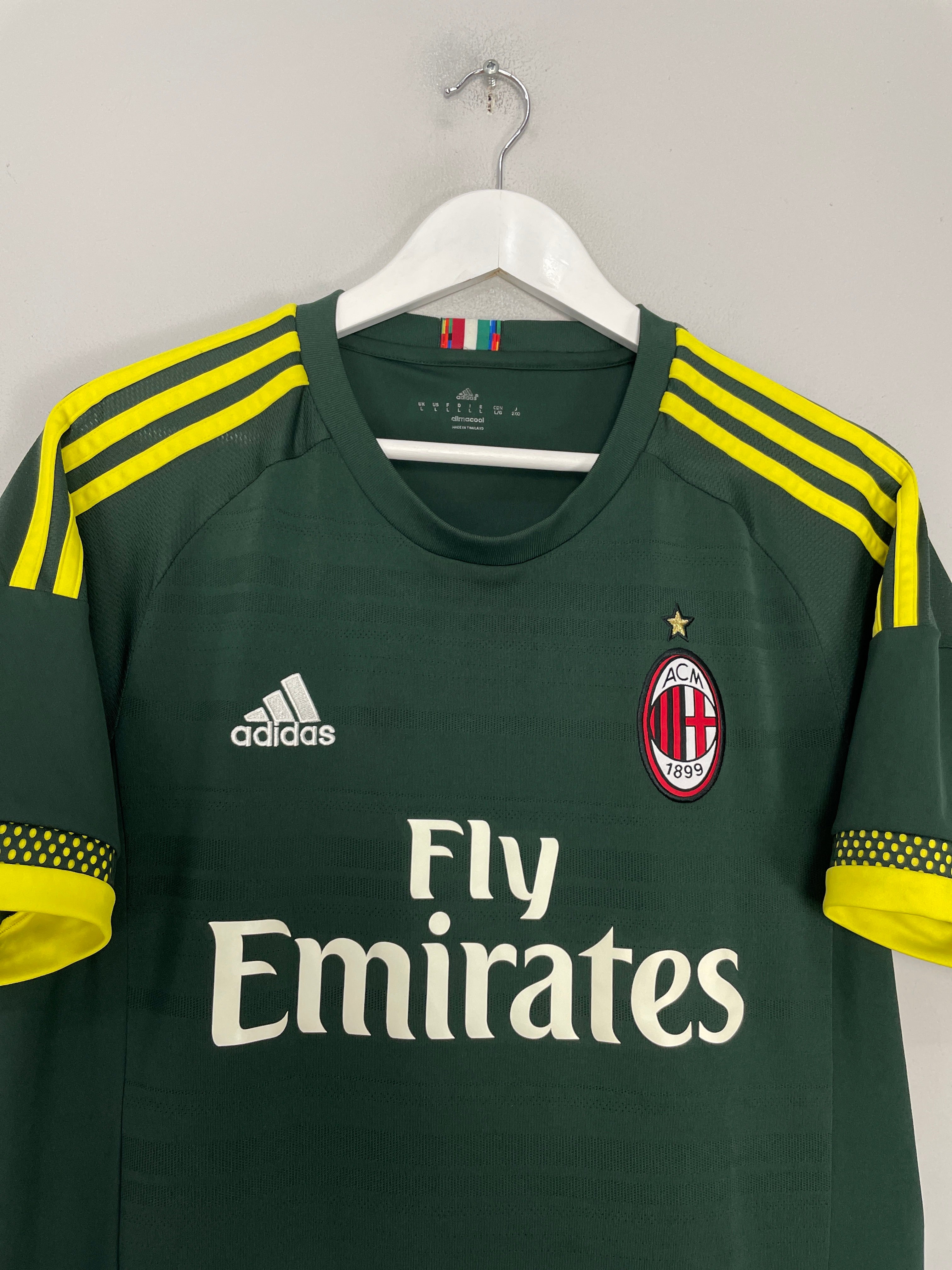 Shop 2015/16 AC MILAN KAKA #22 THIRD SHIRT (L) ADIDAS, classic football shirts, vintage football shirts & retro soccer jerseys at Cult Kits