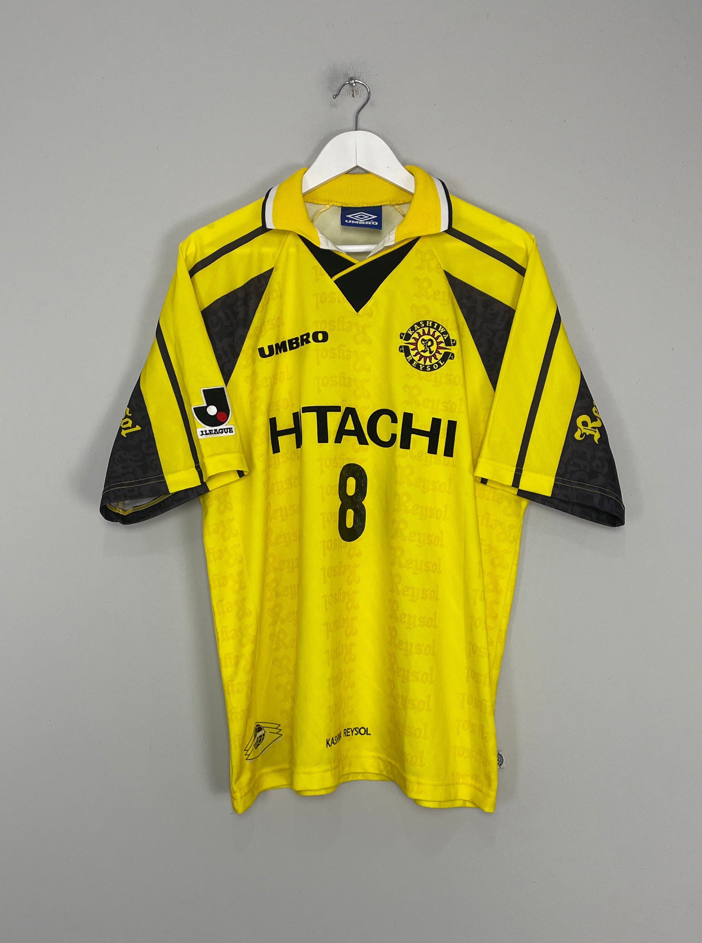 Shop 1997/98 KASHIWA REYSOL YOKOYAMA #8 HOME SHIRT (L) UMBRO, classic football shirts, vintage football shirts & retro soccer jerseys at Cult Kits