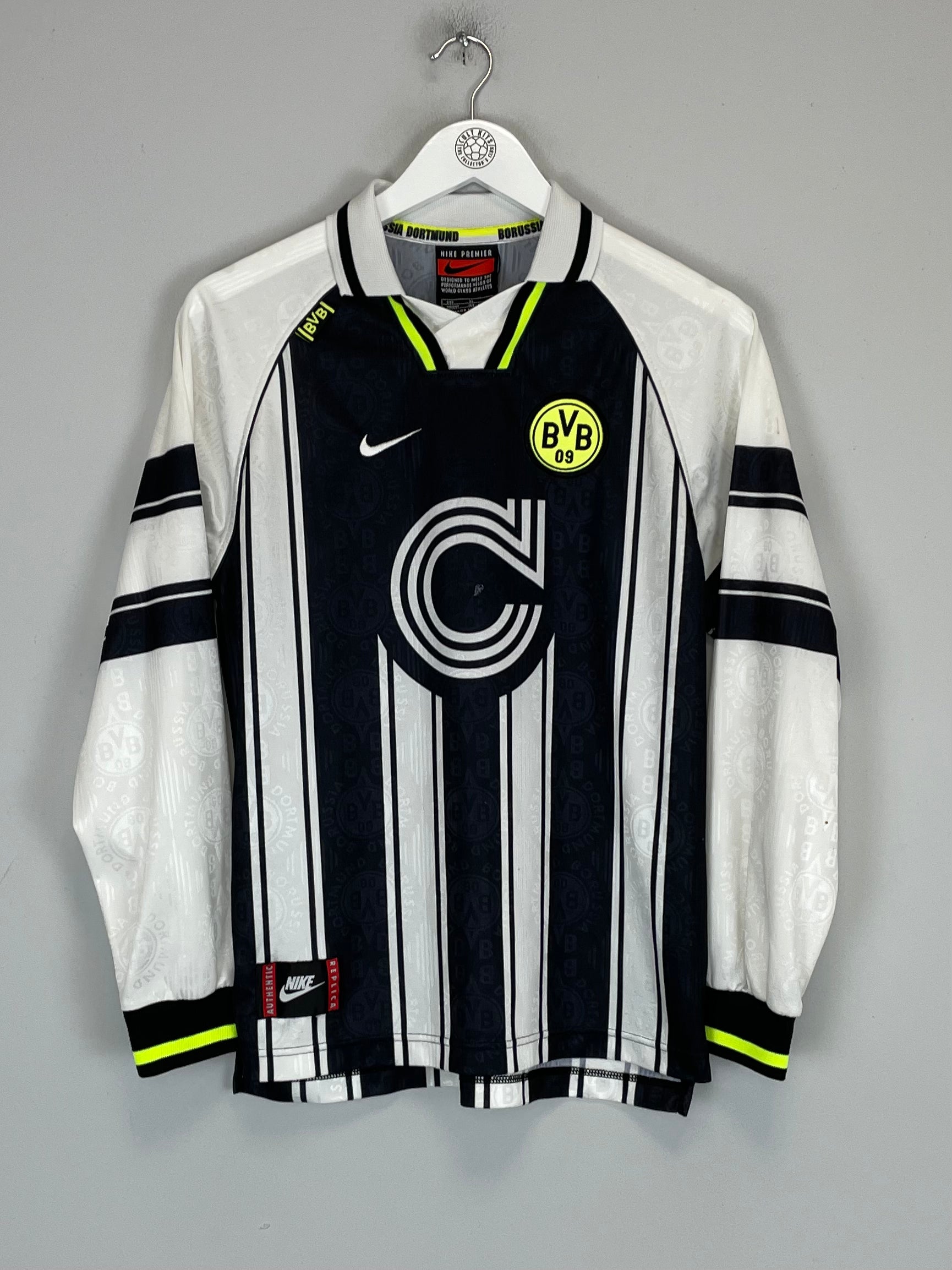 Shop 1996/97 DORTMUND L/S EUROPEAN AWAY SHIRT (XL.KIDS) NIKE, classic football shirts, vintage football shirts & retro soccer jerseys at Cult Kits