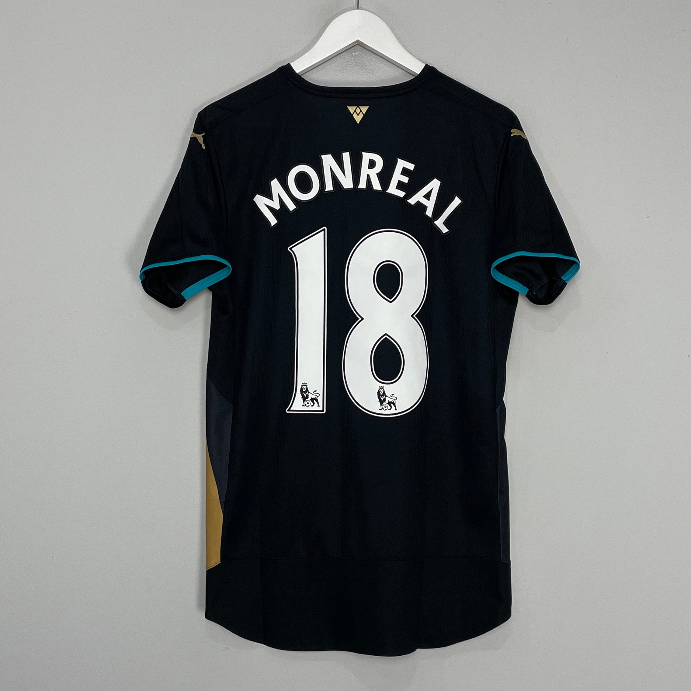 Shop 2015/16 ARSENAL MONREAL #18 THIRD SHIRT (M) PUMA, classic football shirts, vintage football shirts & retro soccer jerseys at Cult Kits