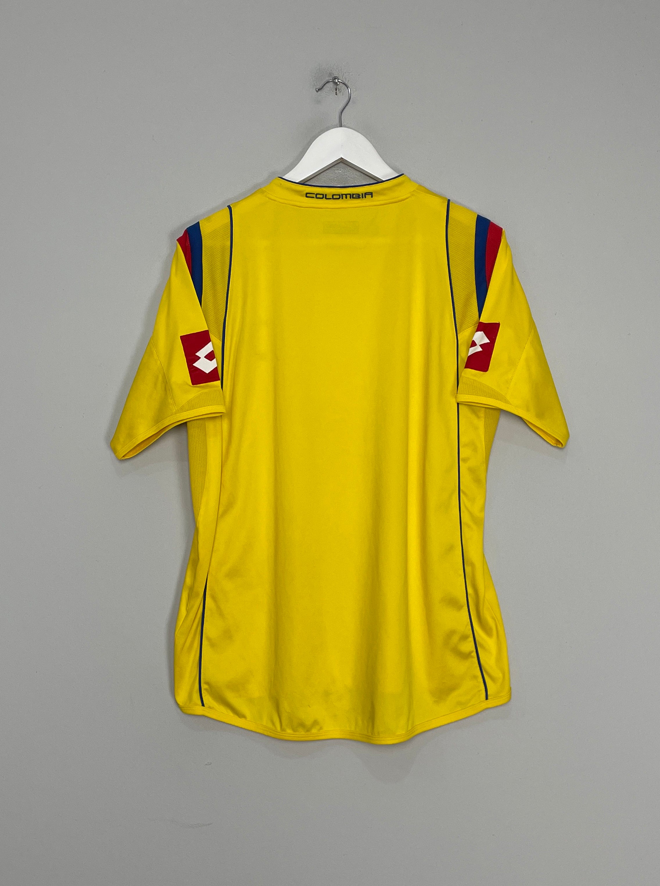 Shop 2009/10 COLOMBIA HOME SHIRT (L) LOTTO, classic football shirts, vintage football shirts & retro soccer jerseys at Cult Kits