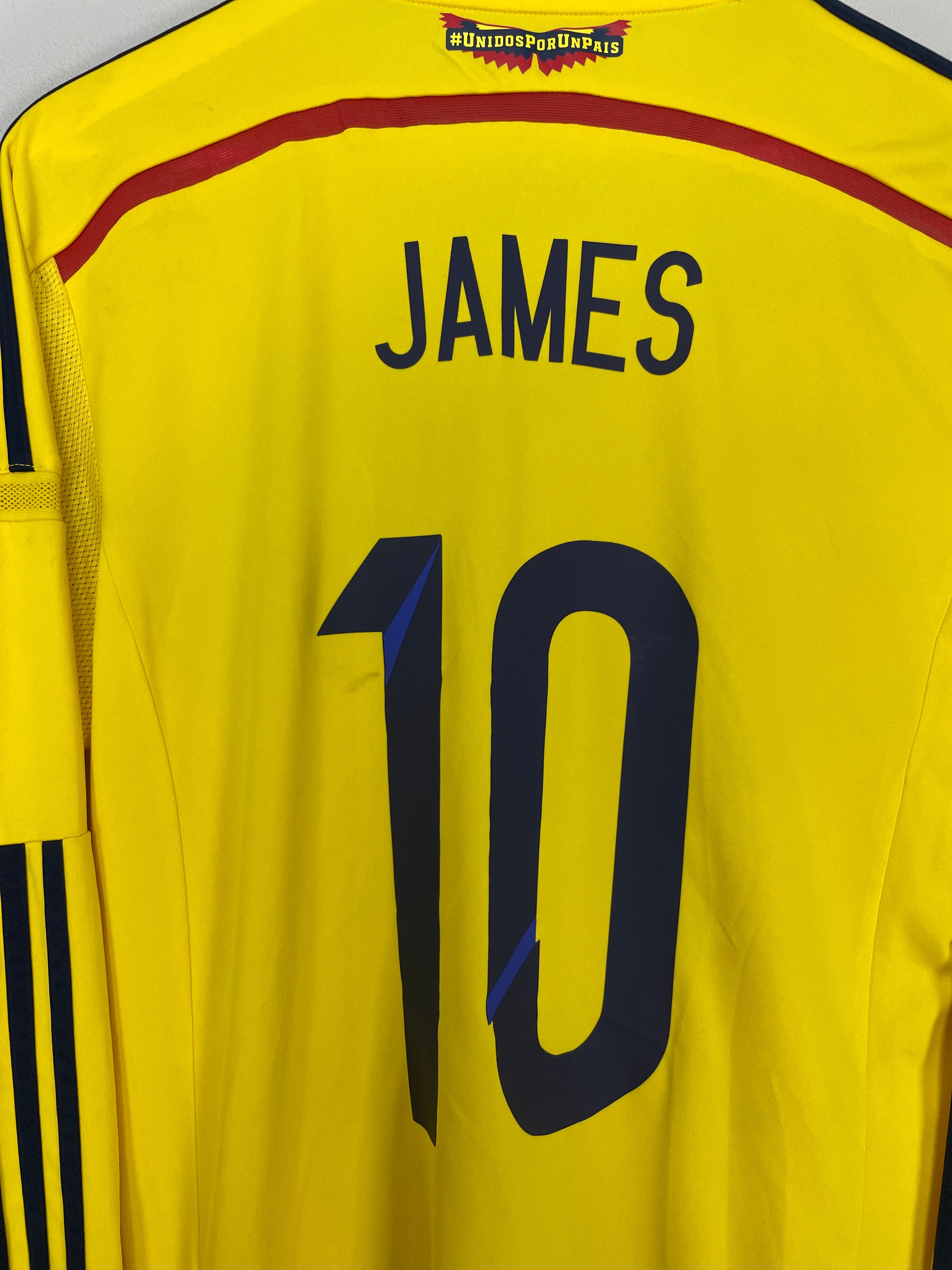 Shop 2014/15 COLOMBIA JAMES #10 L/S HOME SHIRT (M) ADIDAS, classic football shirts, vintage football shirts & retro soccer jerseys at Cult Kits