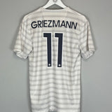 Shop 2014/15 FRANCE GRIEZMANN #11 AWAY SHIRT (M) NIKE, classic football shirts, vintage football shirts & retro soccer jerseys at Cult Kits