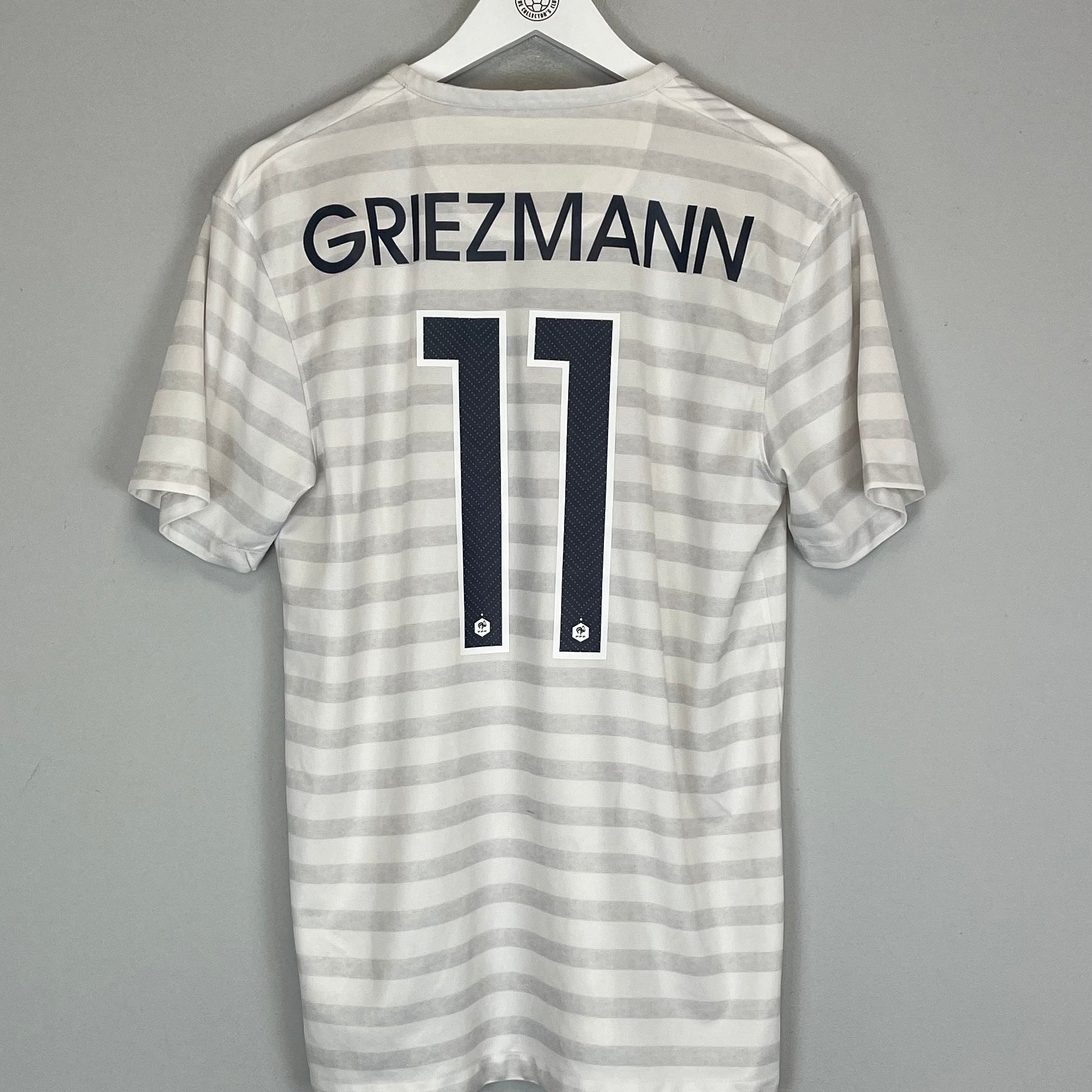 Shop 2014/15 FRANCE GRIEZMANN #11 AWAY SHIRT (M) NIKE, classic football shirts, vintage football shirts & retro soccer jerseys at Cult Kits
