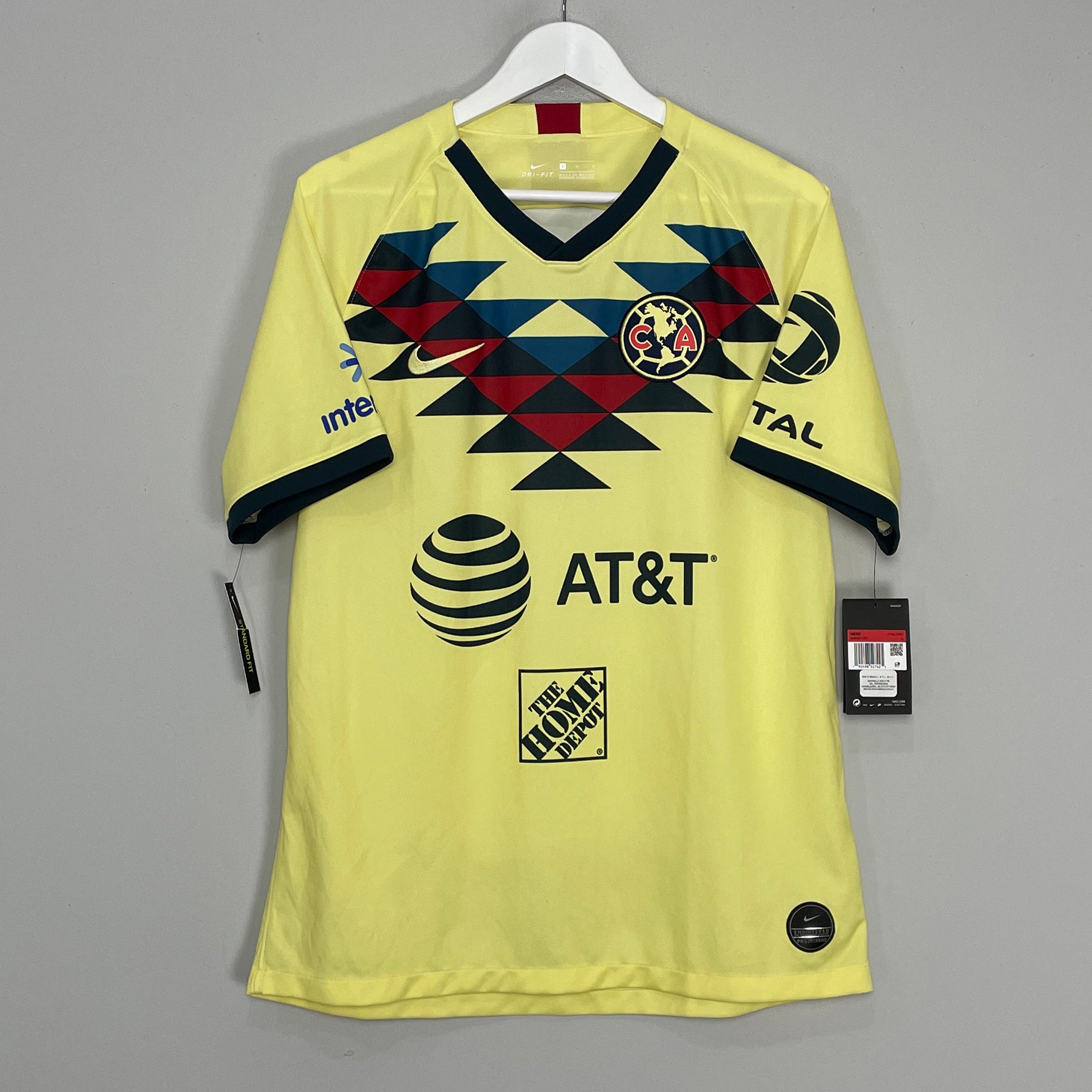 Shop 2019/20 CLUB AMERICA *BNWT* HOME SHIRT (L) NIKE, classic football shirts, vintage football shirts & retro soccer jerseys at Cult Kits