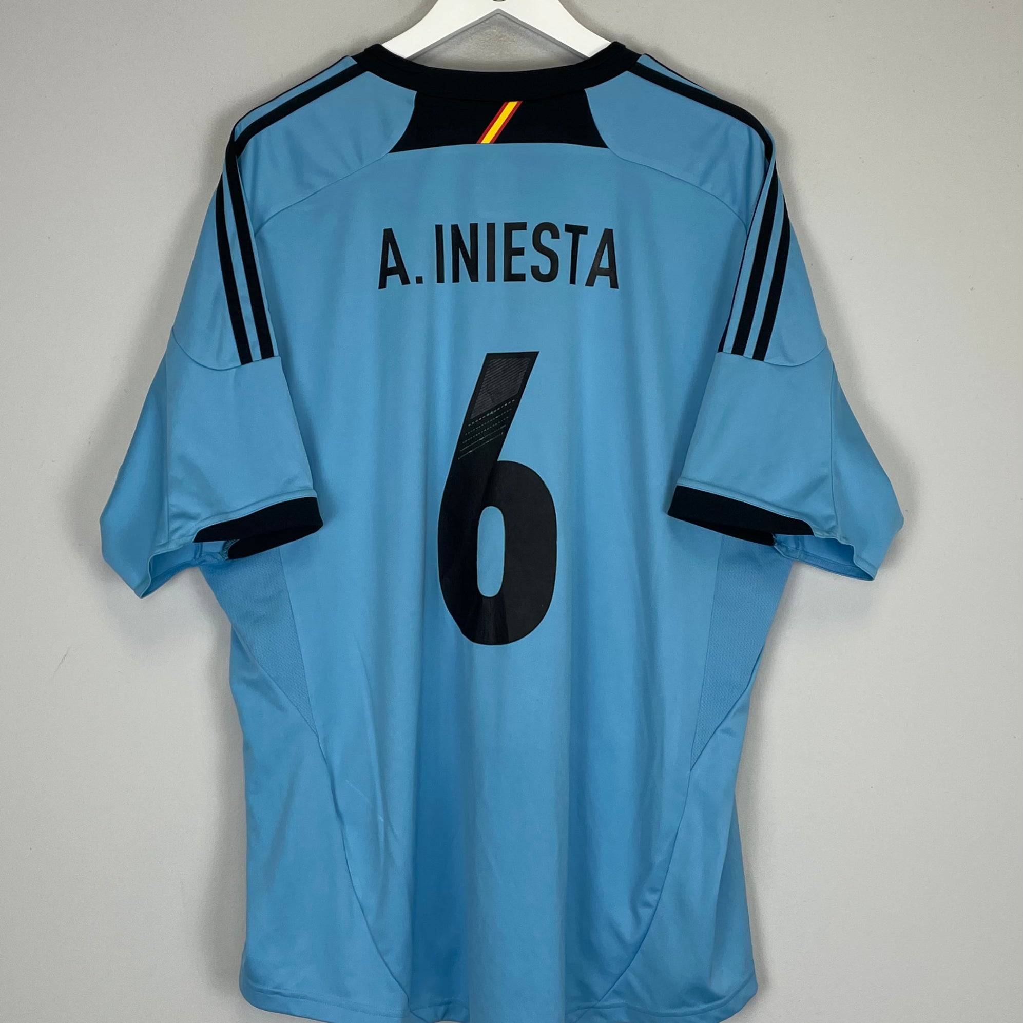 Shop 2012/13 SPAIN A.INIESTA #6 AWAY SHIRT (XXL) ADIDAS, classic football shirts, vintage football shirts & retro soccer jerseys at Cult Kits