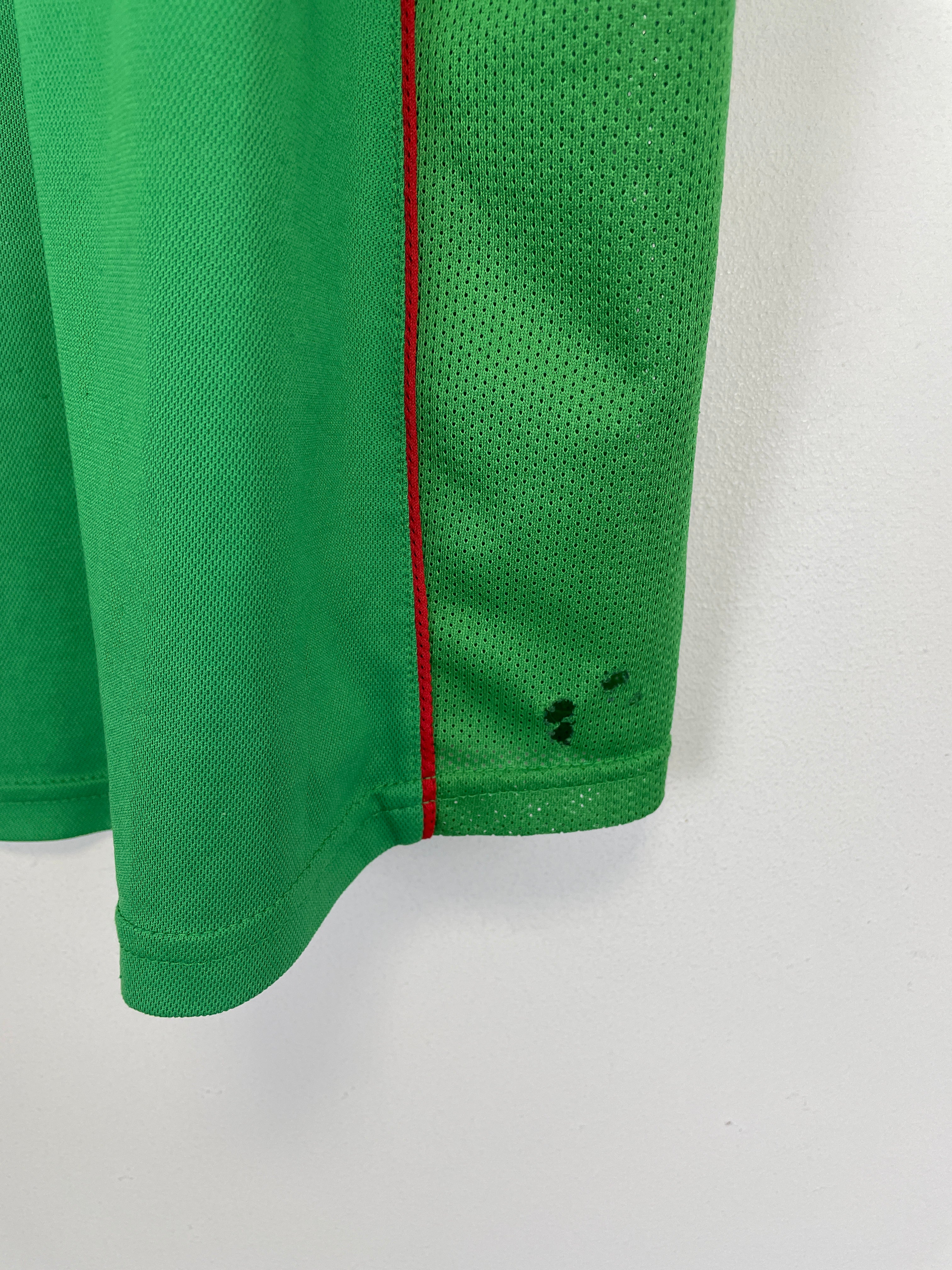 Shop 2004/06 MEXICO R.MARQUEZ #4 HOME SHIRT (XL) NIKE, classic football shirts, vintage football shirts & retro soccer jerseys at Cult Kits