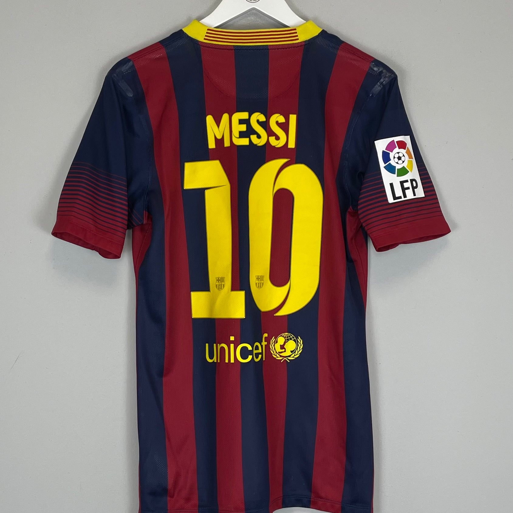 Shop 2013/14 BARCELONA MESSI #10 *AUTHENTIC* HOME SHIRT (M) NIKE, classic football shirts, vintage football shirts & retro soccer jerseys at Cult Kits