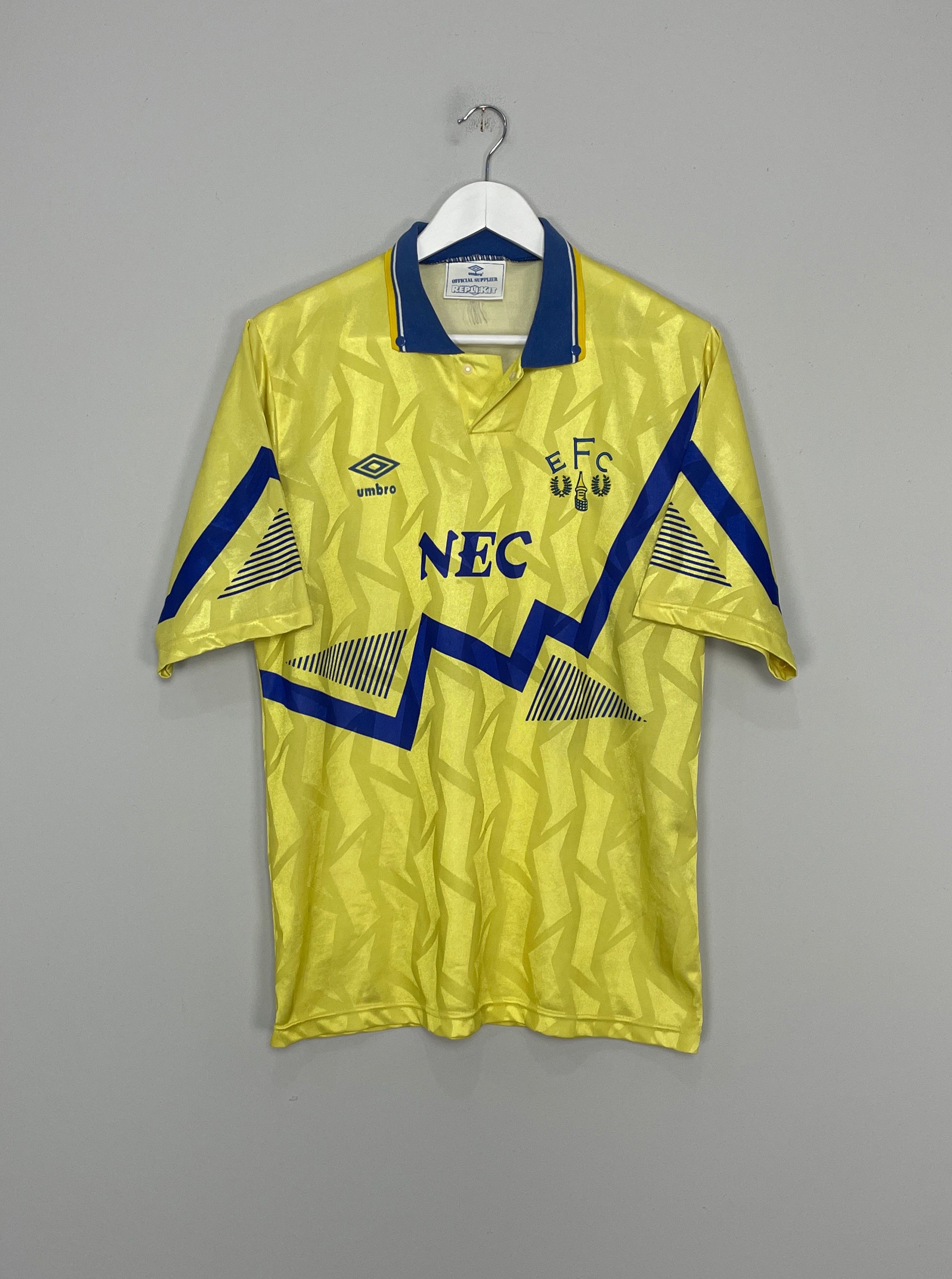 Shop 1990/92 EVERTON AWAY SHIRT (L) UMBRO, classic football shirts, vintage football shirts & retro soccer jerseys at Cult Kits