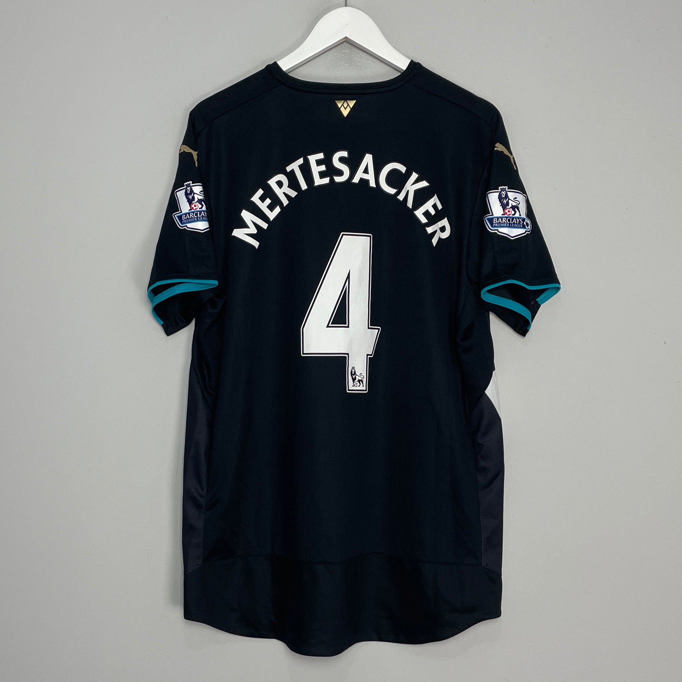 Shop 2015/16 ARSENAL MERTESACKER #4 THIRD SHIRT (XL) PUMA, classic football shirts, vintage football shirts & retro soccer jerseys at Cult Kits