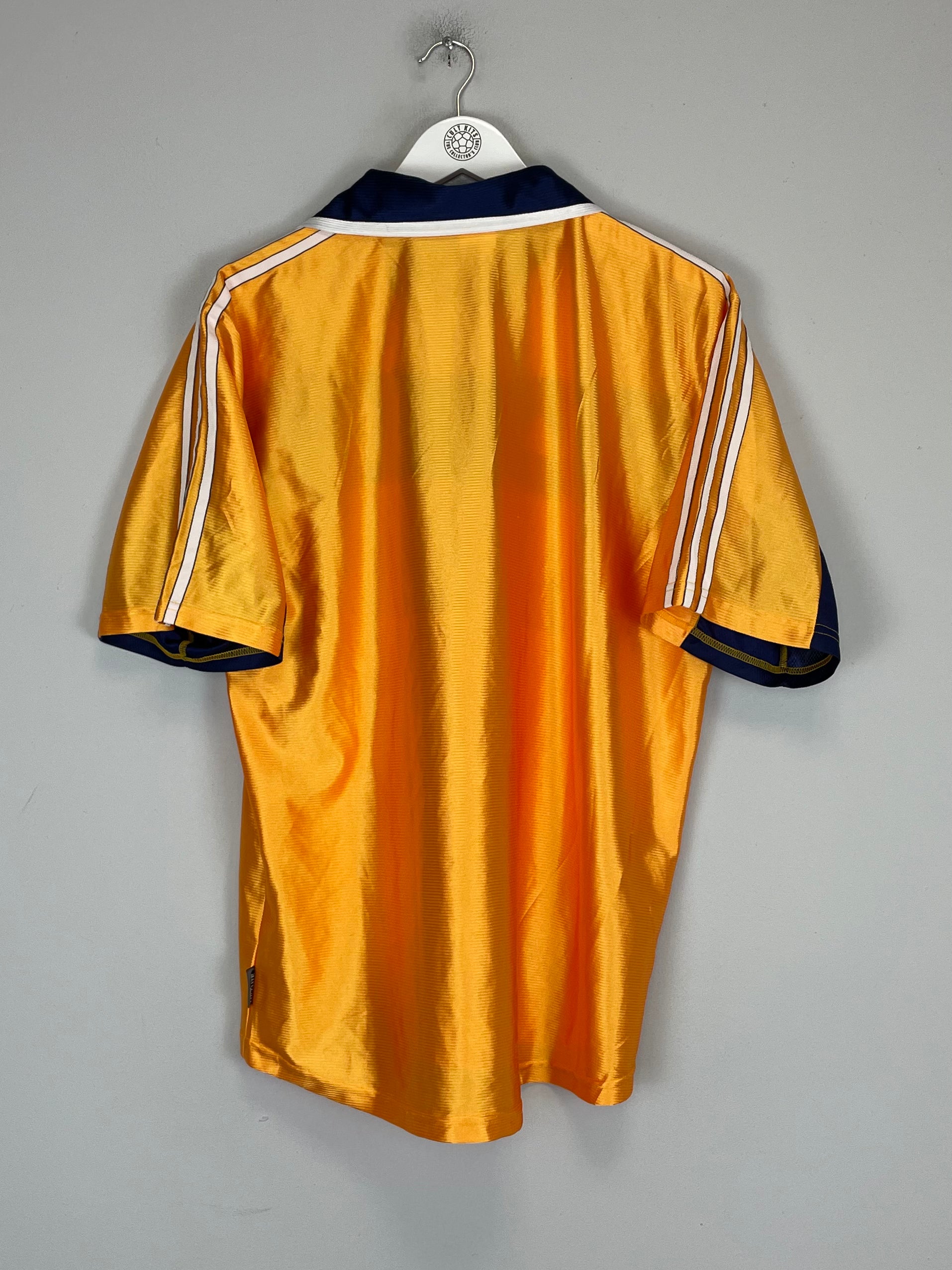 Shop 2000/01 DEPORTIVO LA CORUNA AWAY SHIRT (L) ADIDAS, classic football shirts, vintage football shirts & retro soccer jerseys at Cult Kits