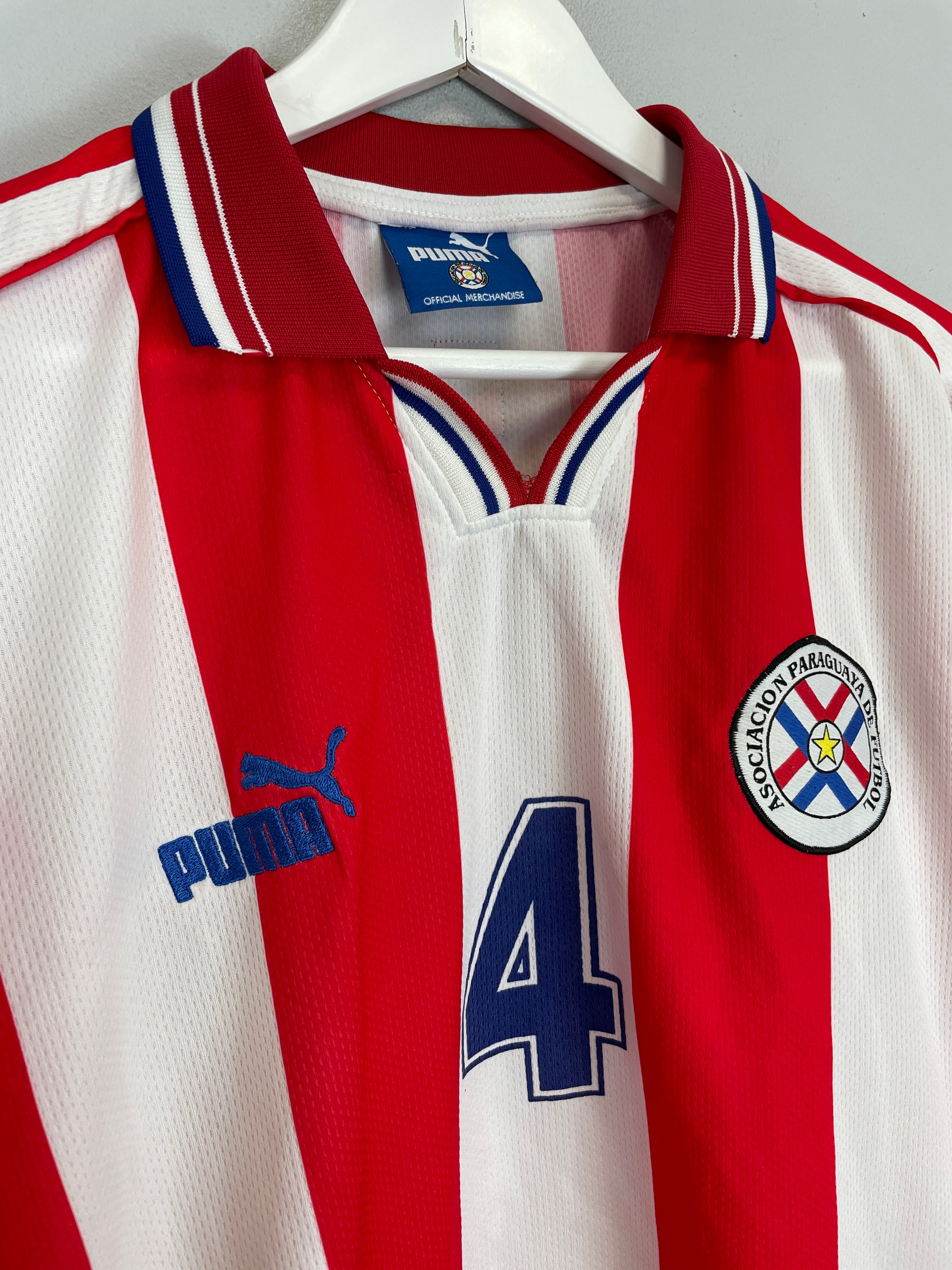 Shop 2000/02 PARAGUAY #4 HOME SHIRT (L) PUMA, classic football shirts, vintage football shirts & retro soccer jerseys at Cult Kits