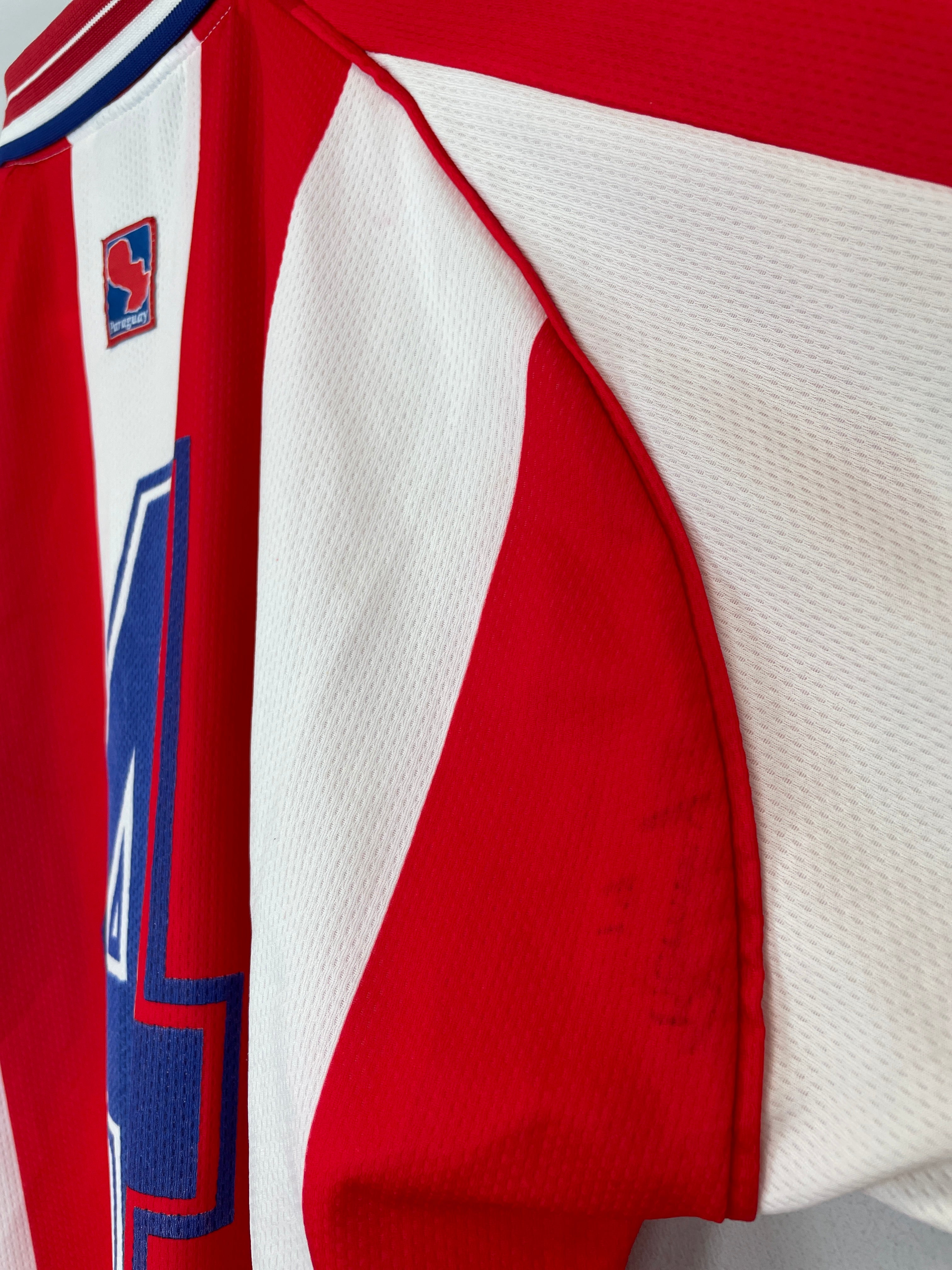 Shop 2000/02 PARAGUAY #4 HOME SHIRT (L) PUMA, classic football shirts, vintage football shirts & retro soccer jerseys at Cult Kits