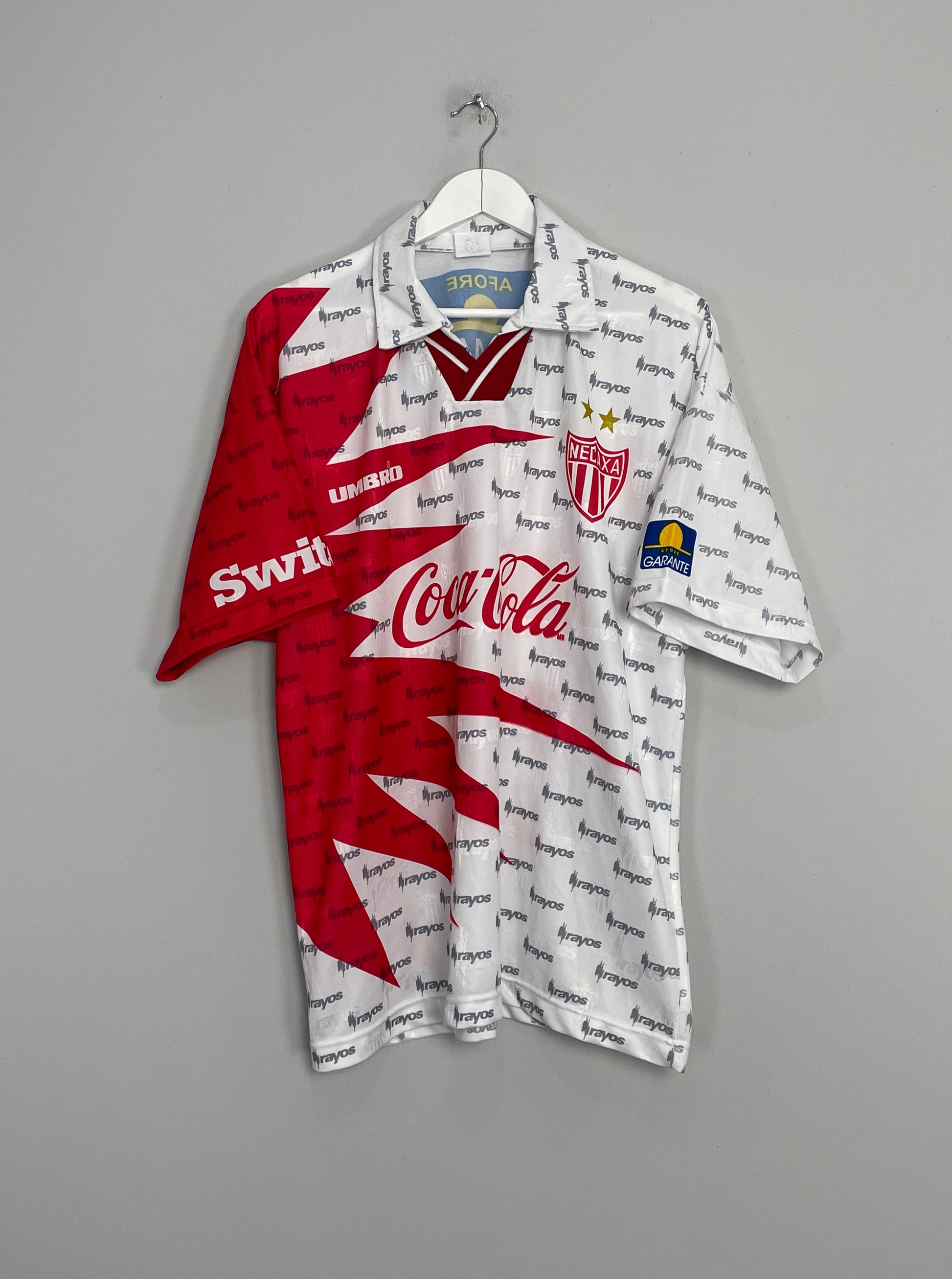 Image of the Necaxa shirt from the 1998/99 season