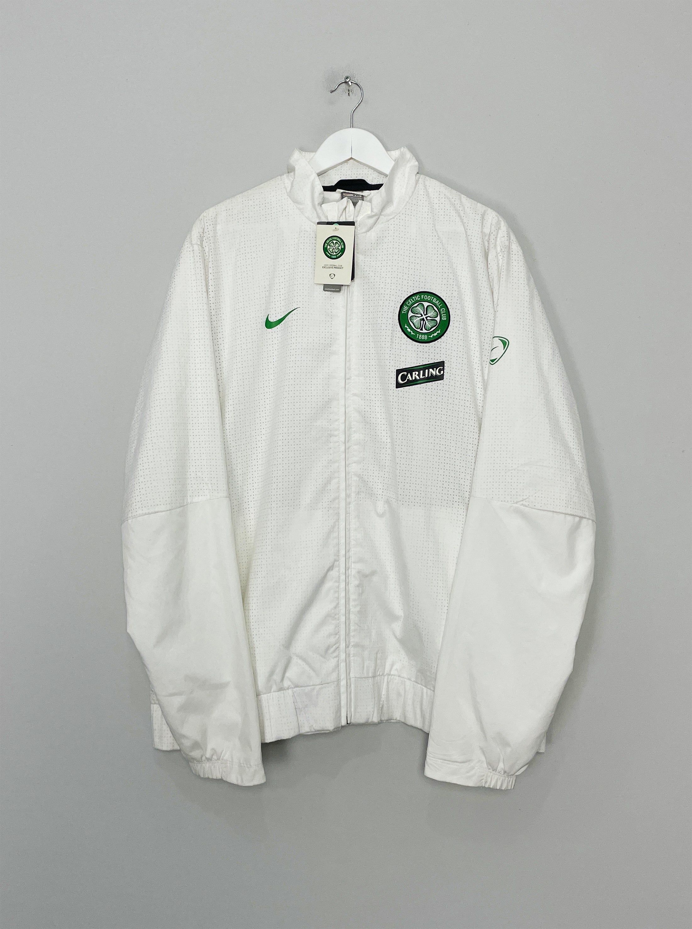 Shop 2009/10 CELTIC *BNWT* TRACK JACKET (XXL) NIKE, classic football shirts, vintage football shirts & retro soccer jerseys at Cult Kits