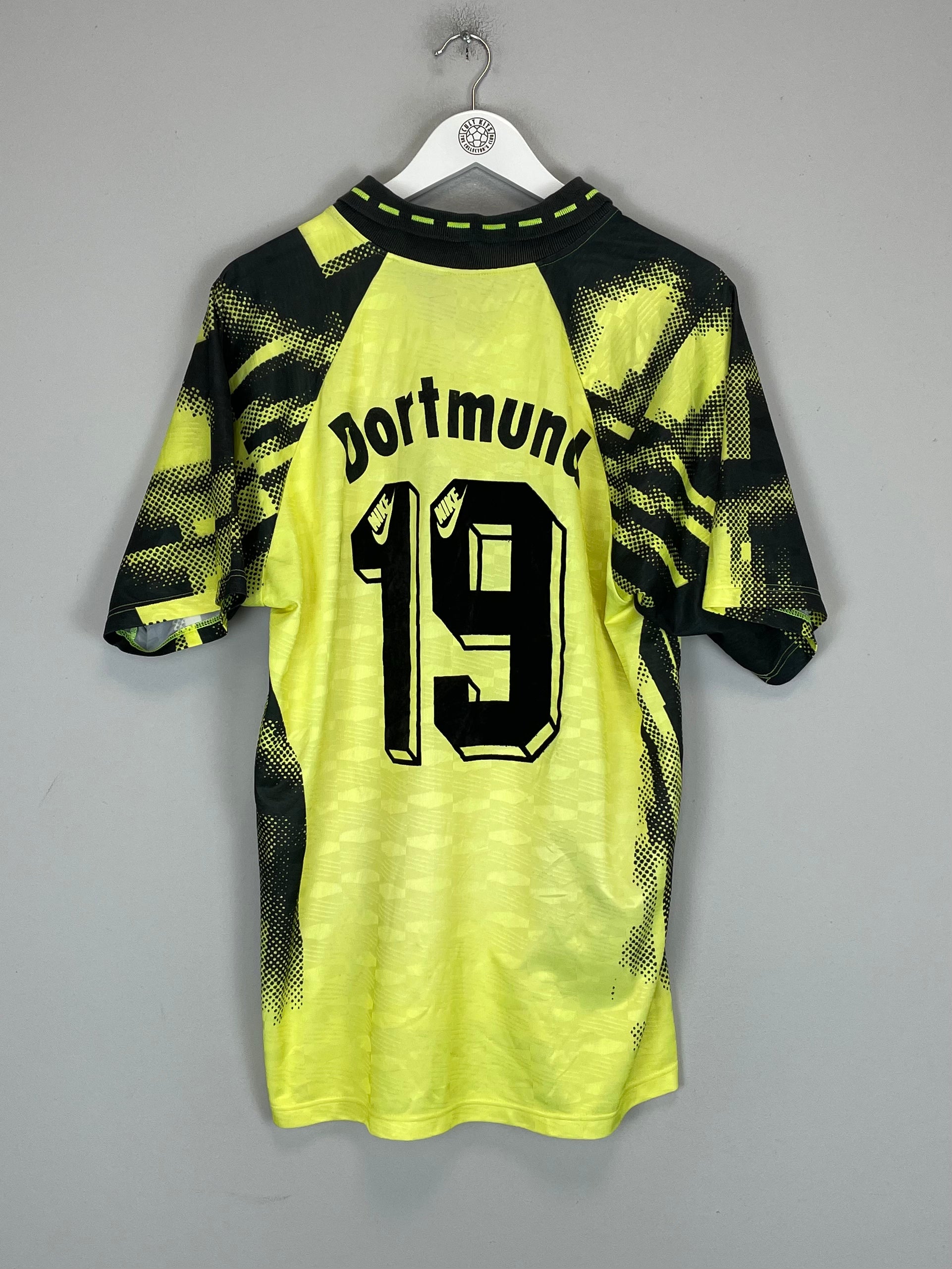 Shop 1992/93 DORTMUND #19 HOME SHIRT (L) NIKE, classic football shirts, vintage football shirts & retro soccer jerseys at Cult Kits