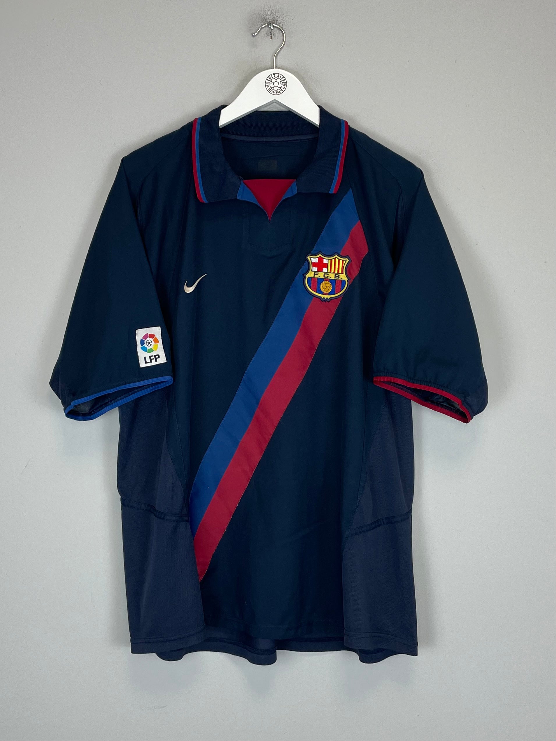 Shop 2002/03 BARCELONA RONALDINHO #10 AWAY SHIRT (XL) NIKE, classic football shirts, vintage football shirts & retro soccer jerseys at Cult Kits