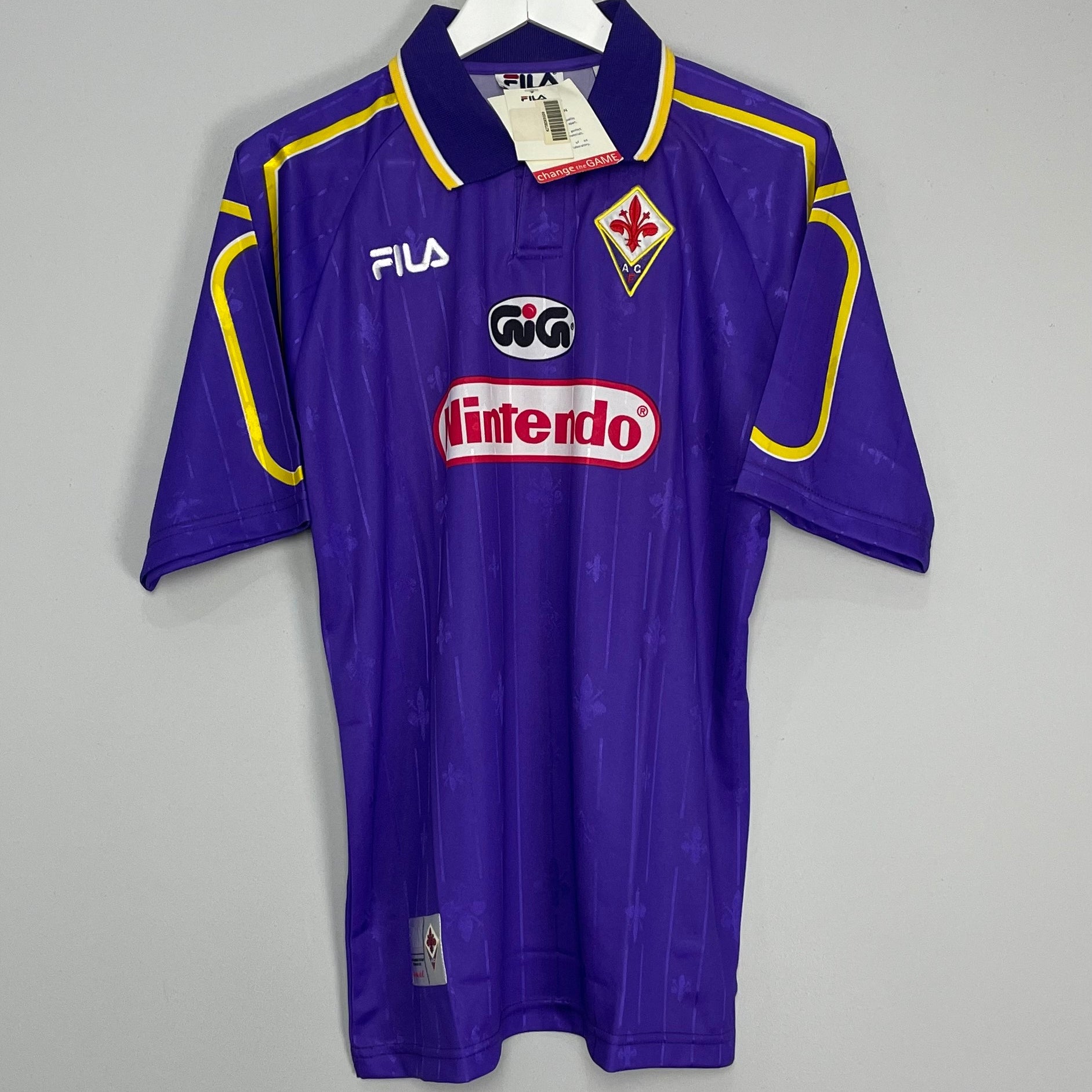 Shop 1997/98 FIORENTINA *BNWT* HOME SHIRT (S) FILA, classic football shirts, vintage football shirts & retro soccer jerseys at Cult Kits