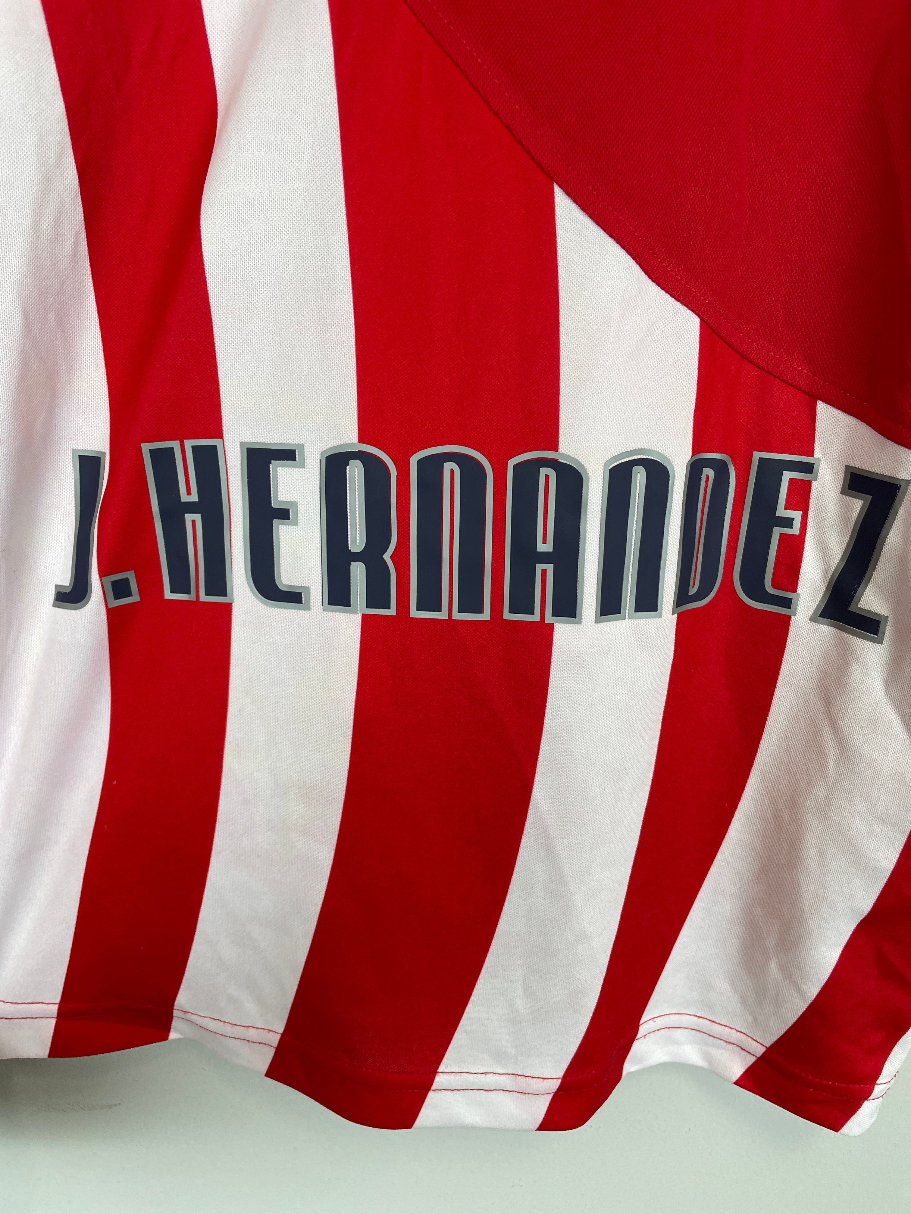 Shop 2008/09 CHIVAS GUADALAJARA HERNANDEZ #25 HOME SHIRT (L) REEBOK, classic football shirts, vintage football shirts & retro soccer jerseys at Cult Kits