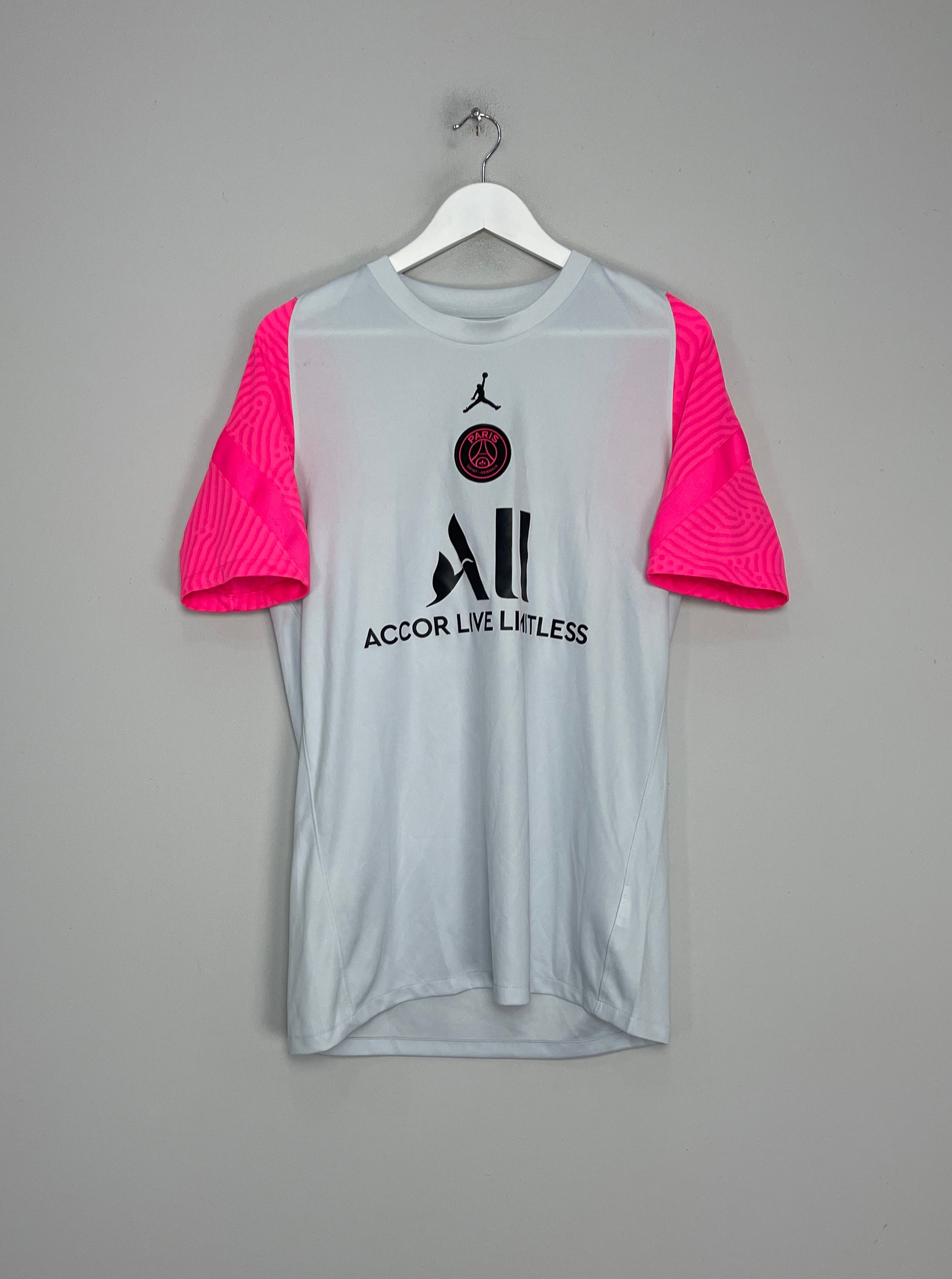 Shop 2021/22 PSG TRAINING SHIRT (M) JORDAN, classic football shirts, vintage football shirts & retro soccer jerseys at Cult Kits