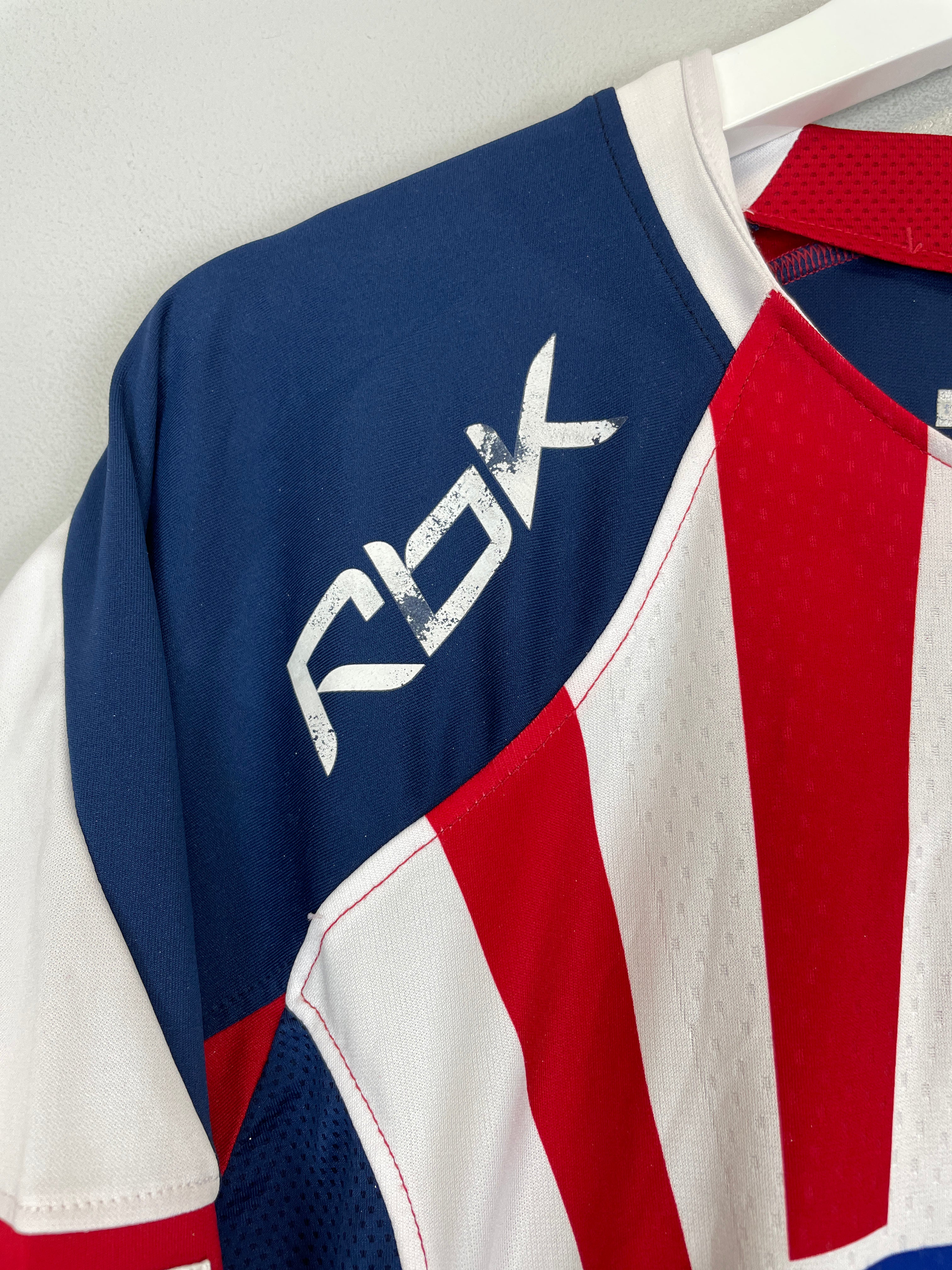 Shop 2008/09 CHIVAS GUADALAJARA *SIGNED* HOME SHIRT (M) REEBOK, classic football shirts, vintage football shirts & retro soccer jerseys at Cult Kits