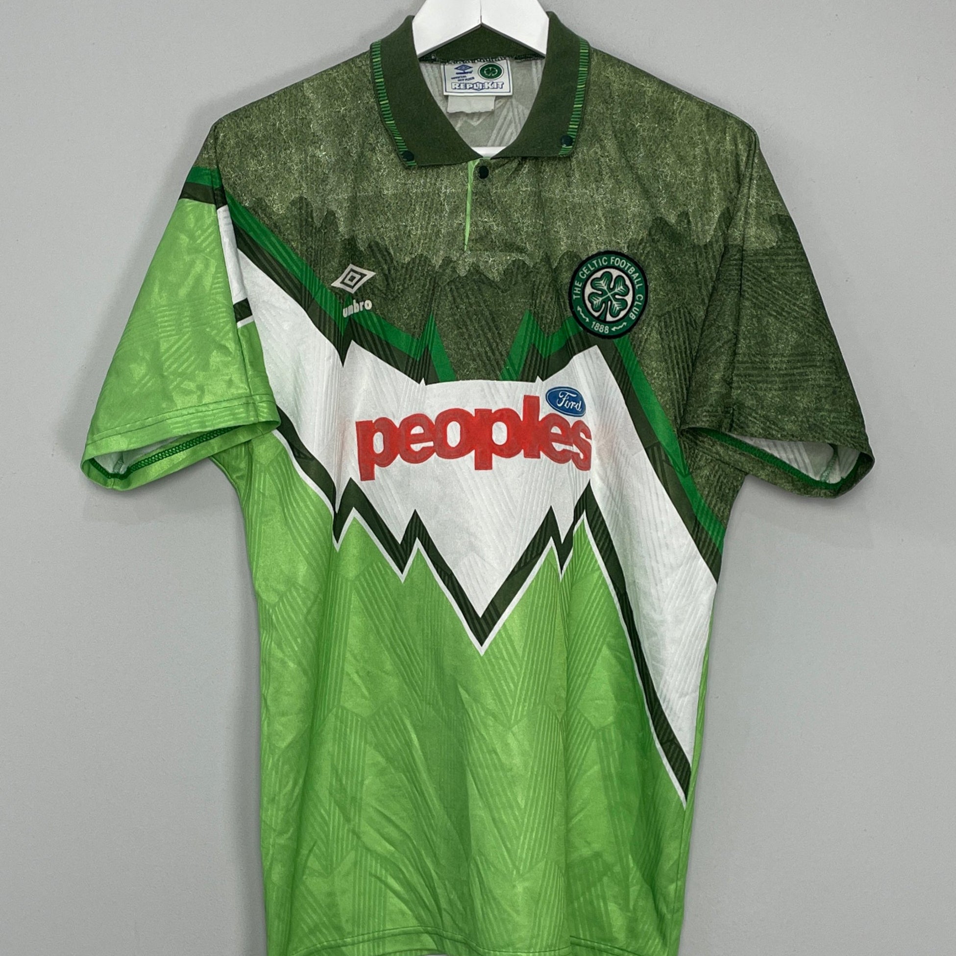 Shop 1991/92 CELTIC AWAY SHIRT (XL) UMBRO, classic football shirts, vintage football shirts & retro soccer jerseys at Cult Kits