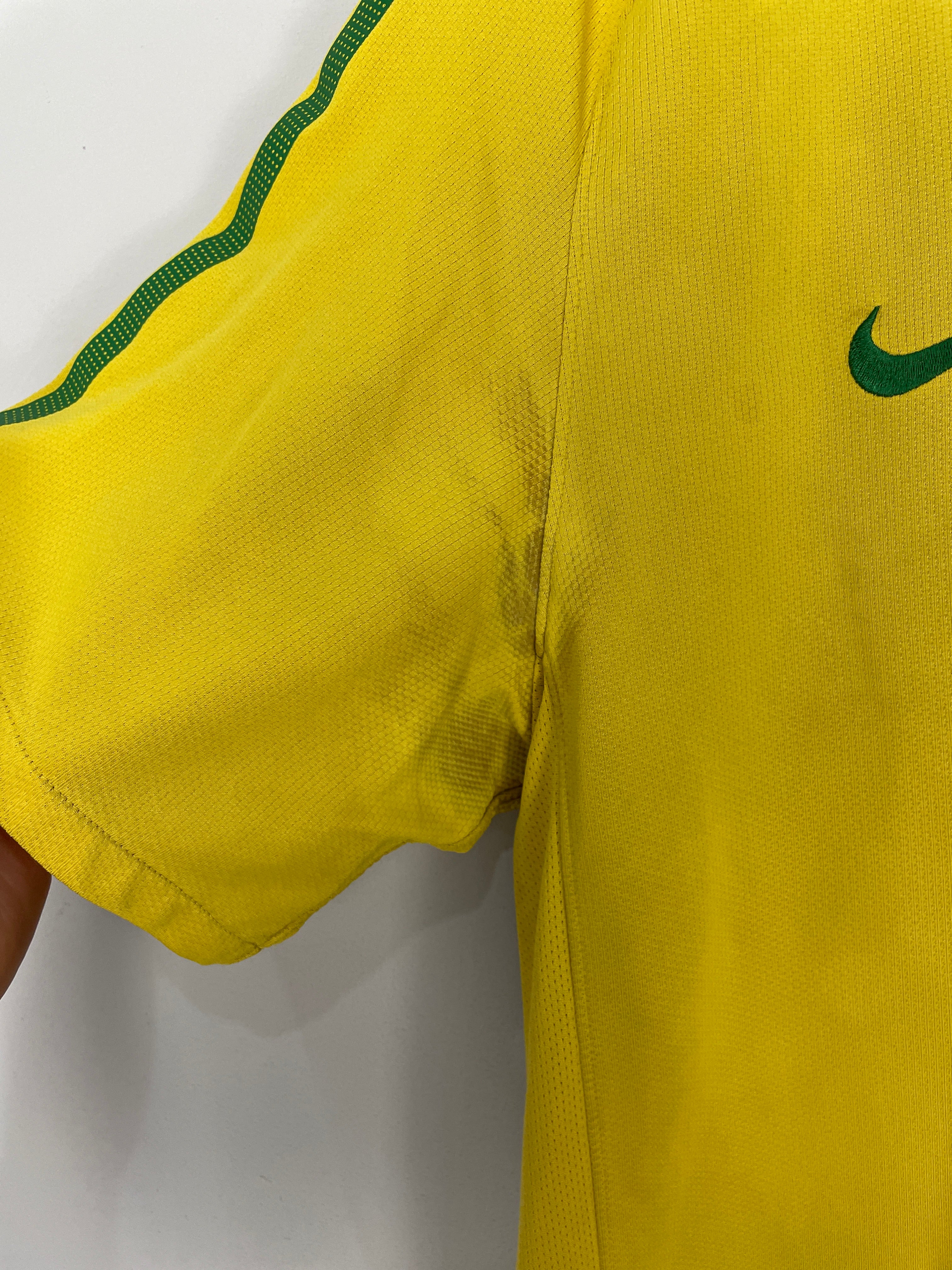 Shop 2010/11 BRAZIL HOME SHIRT (XL) NIKE, classic football shirts, vintage football shirts & retro soccer jerseys at Cult Kits