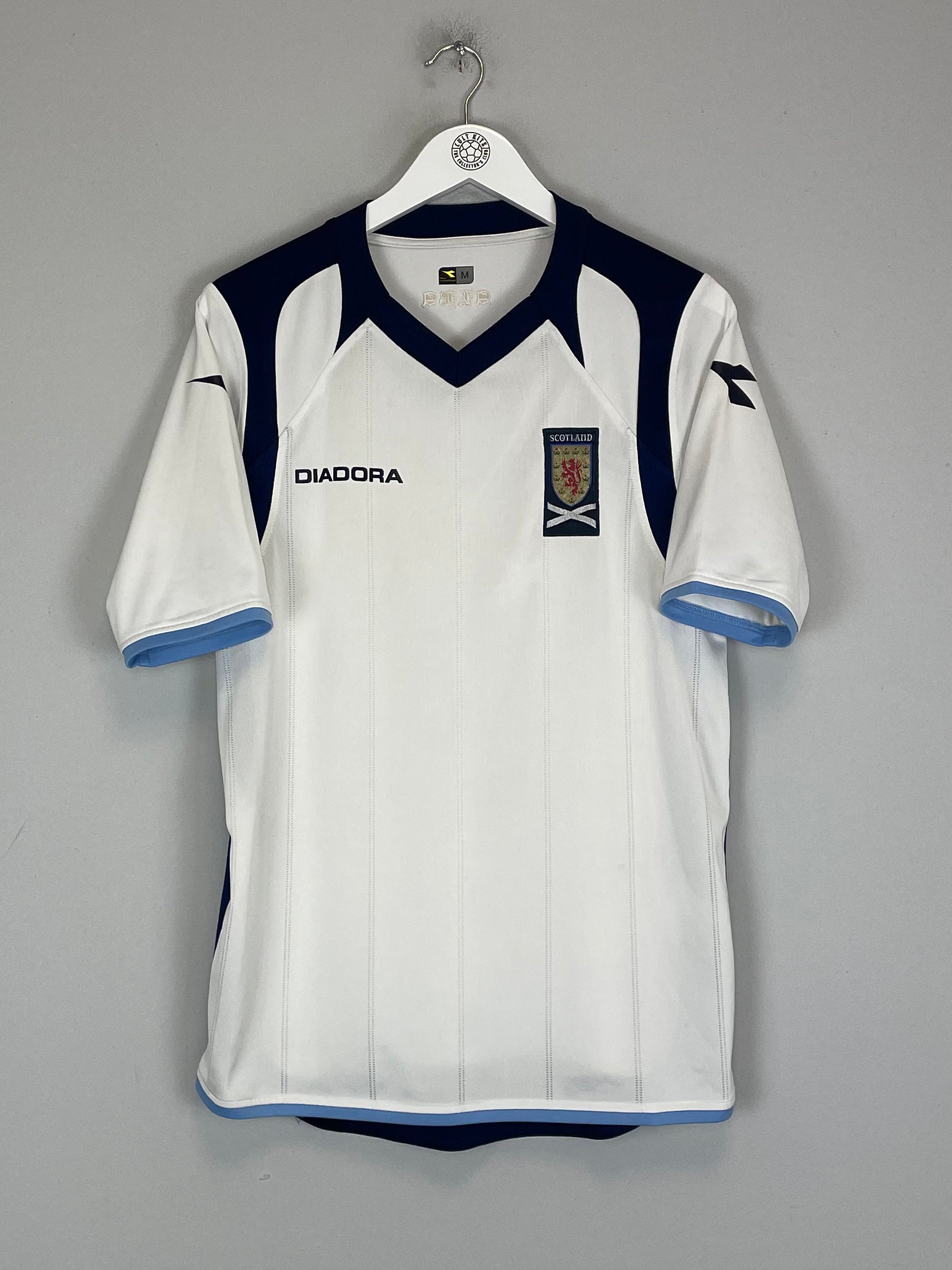 Shop 2009/10 SCOTLAND AWAY SHIRT (M) DIADORA, classic football shirts, vintage football shirts & retro soccer jerseys at Cult Kits