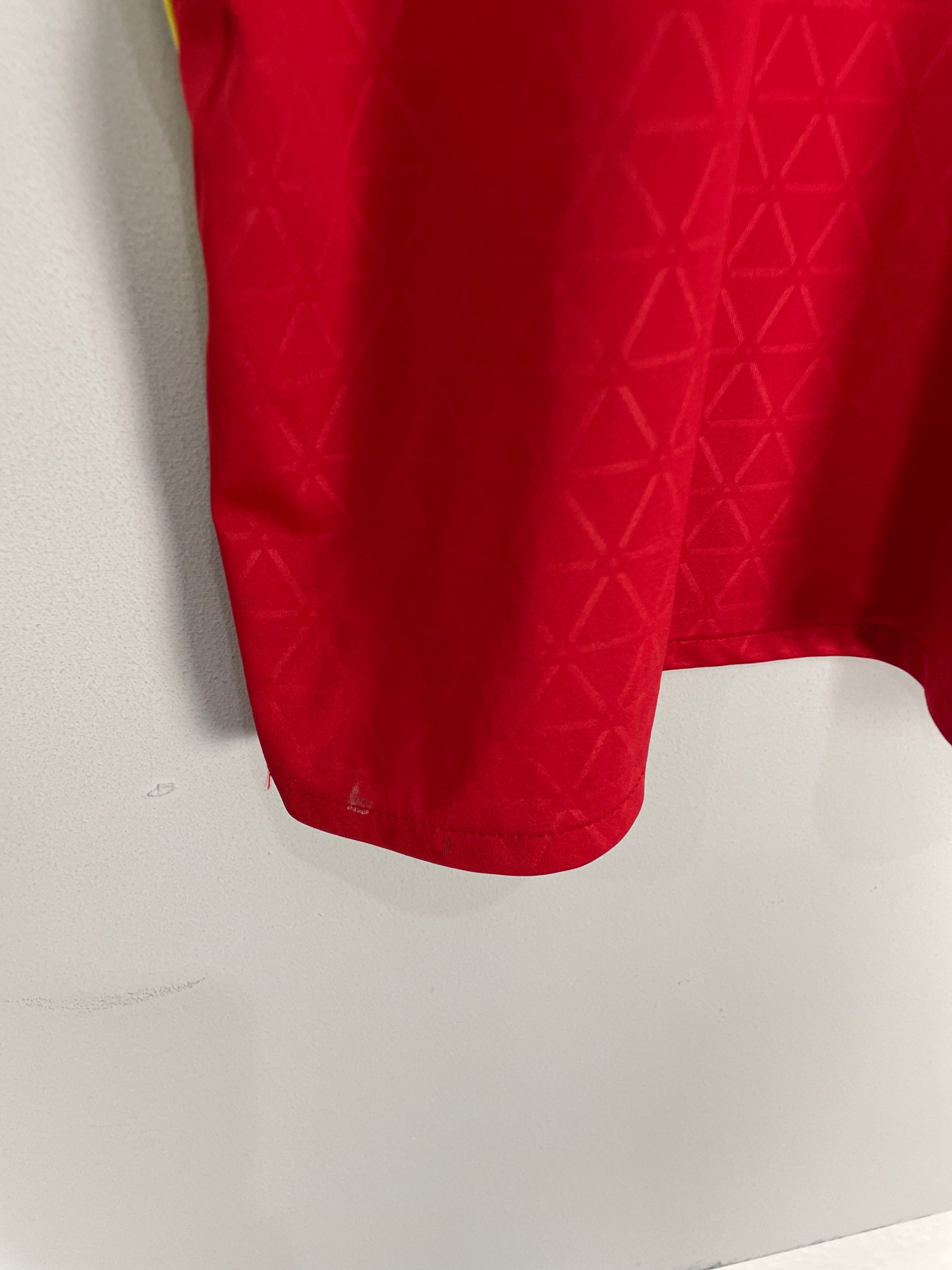 Shop 2016/17 SPAIN HOME SHIRT (L) ADIDAS, classic football shirts, vintage football shirts & retro soccer jerseys at Cult Kits