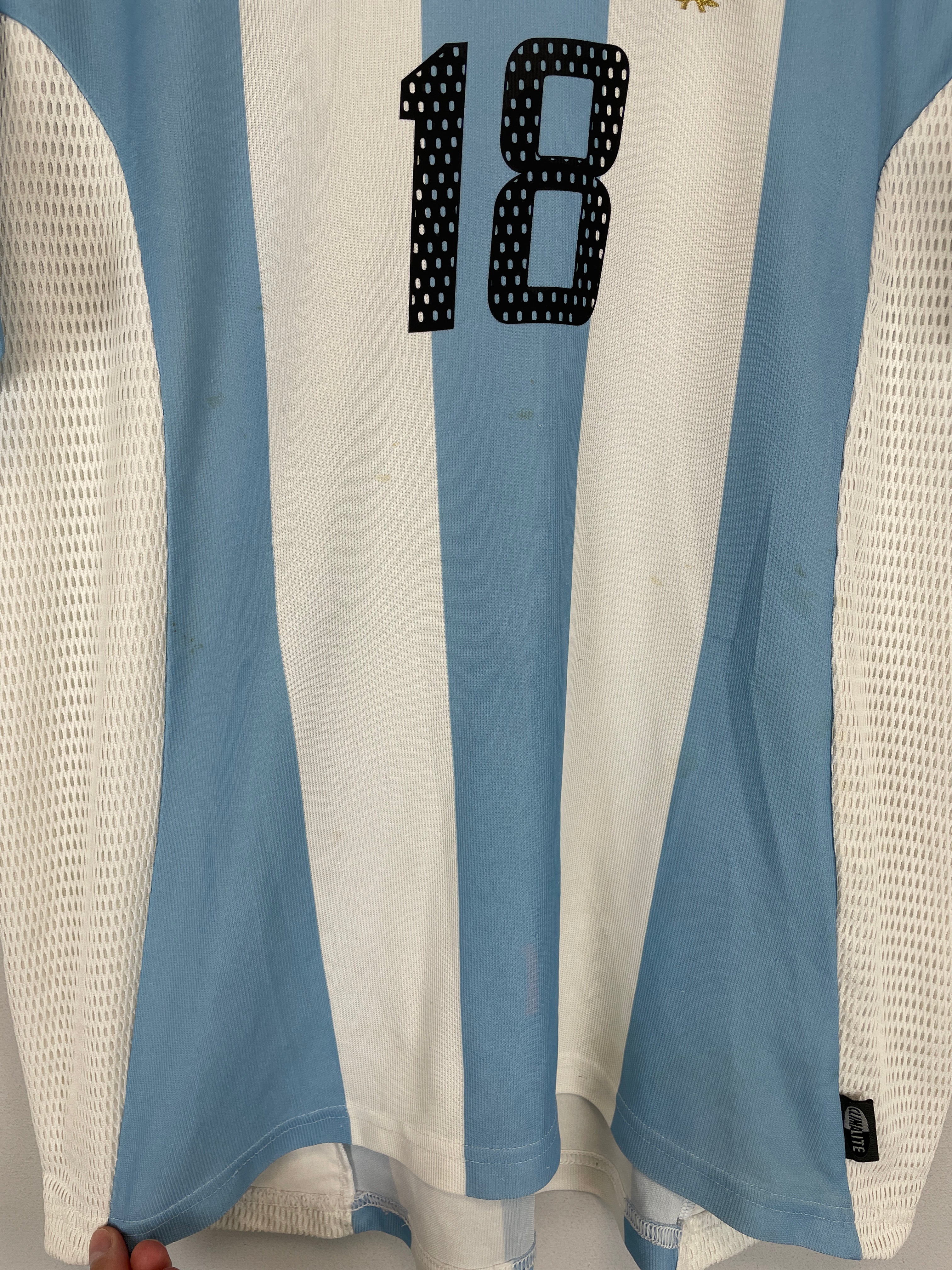 Shop 2002/04 ARGENTINA KILY #18 HOME SHIRT (L) ADIDAS, classic football shirts, vintage football shirts & retro soccer jerseys at Cult Kits