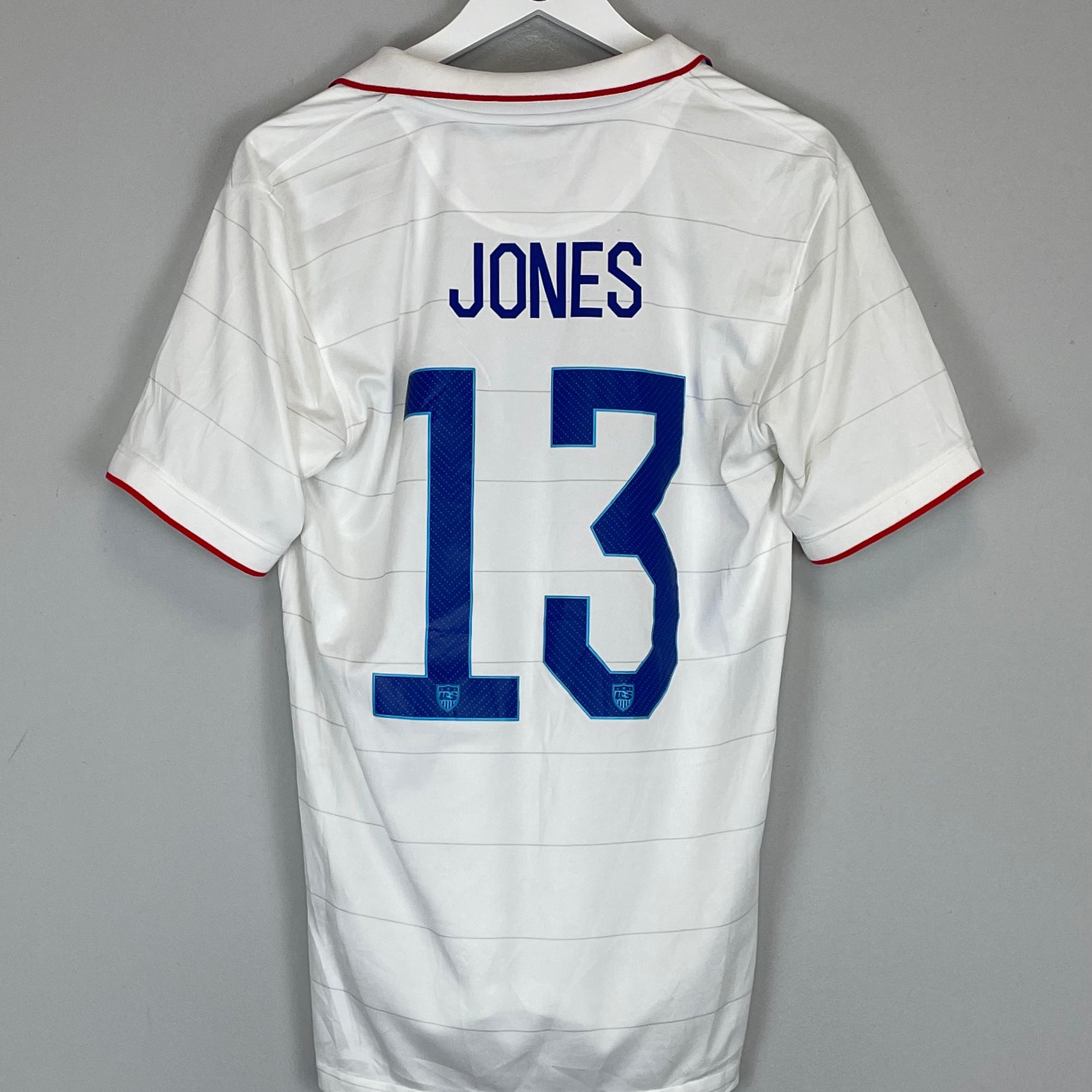 Shop 2014/15 USA JONES #13 HOME SHIRT (M) NIKE, classic football shirts, vintage football shirts & retro soccer jerseys at Cult Kits