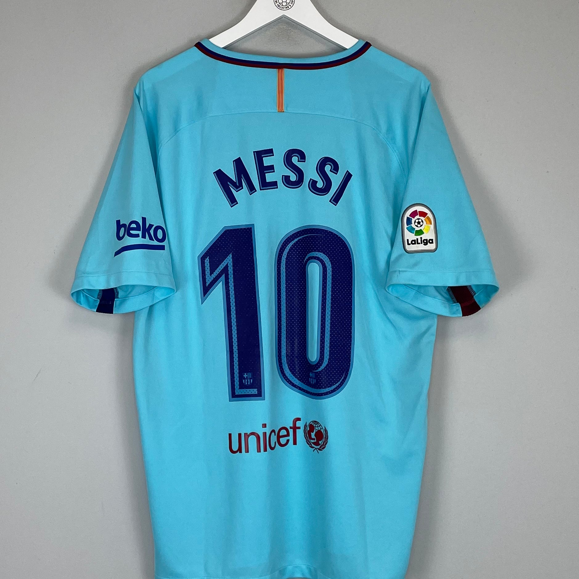 Shop 2017/18 BARCELONA MESSI #10 AWAY SHIRT (XL) NIKE, classic football shirts, vintage football shirts & retro soccer jerseys at Cult Kits