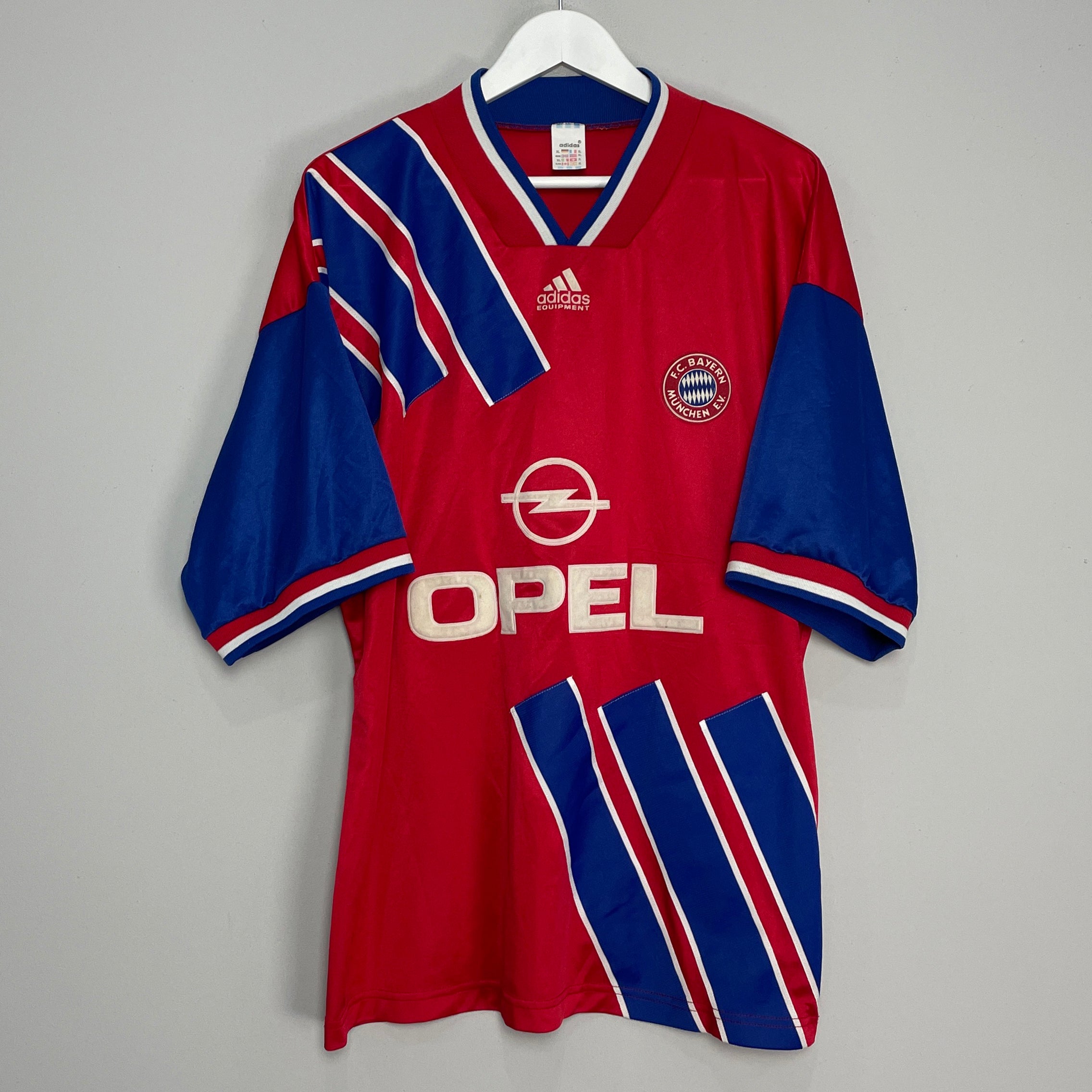 Shop 1993/95 BAYERN MUNICH HOME SHIRT (XL) ADIDAS, classic football shirts, vintage football shirts & retro soccer jerseys at Cult Kits