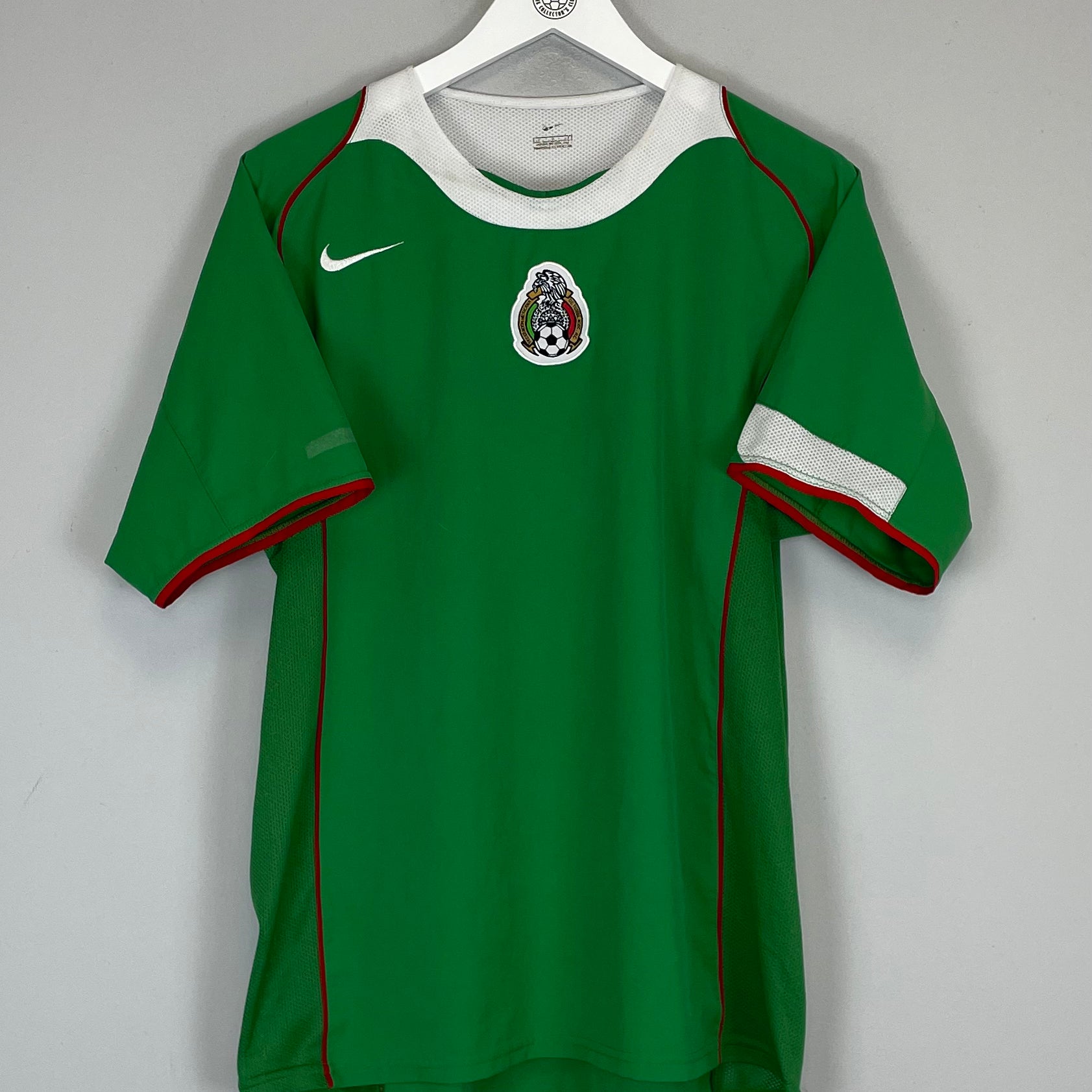 Shop 2004/06 MEXICO HOME SHIRT (L) NIKE, classic football shirts, vintage football shirts & retro soccer jerseys at Cult Kits
