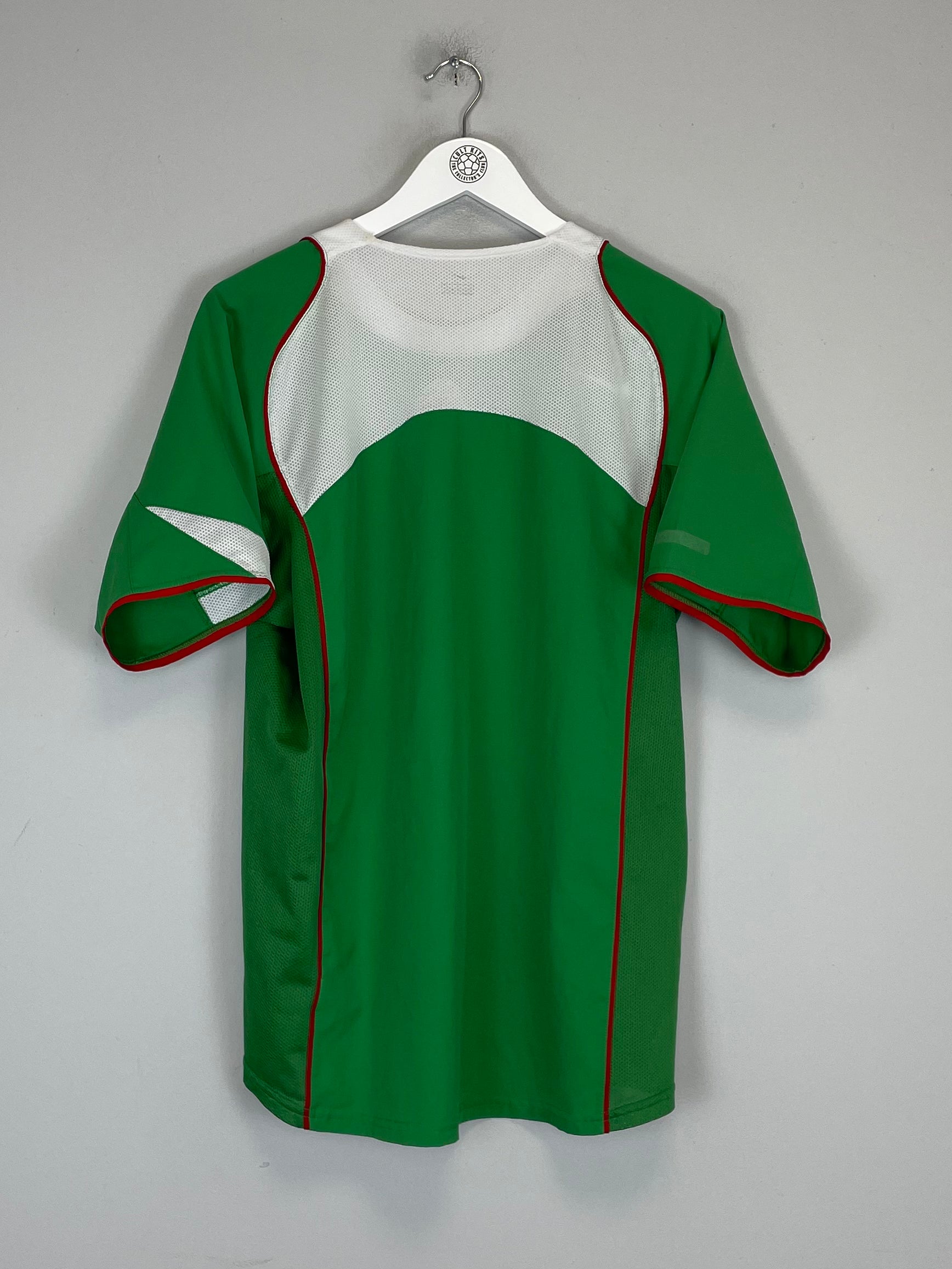 Shop 2004/06 MEXICO HOME SHIRT (L) NIKE, classic football shirts, vintage football shirts & retro soccer jerseys at Cult Kits