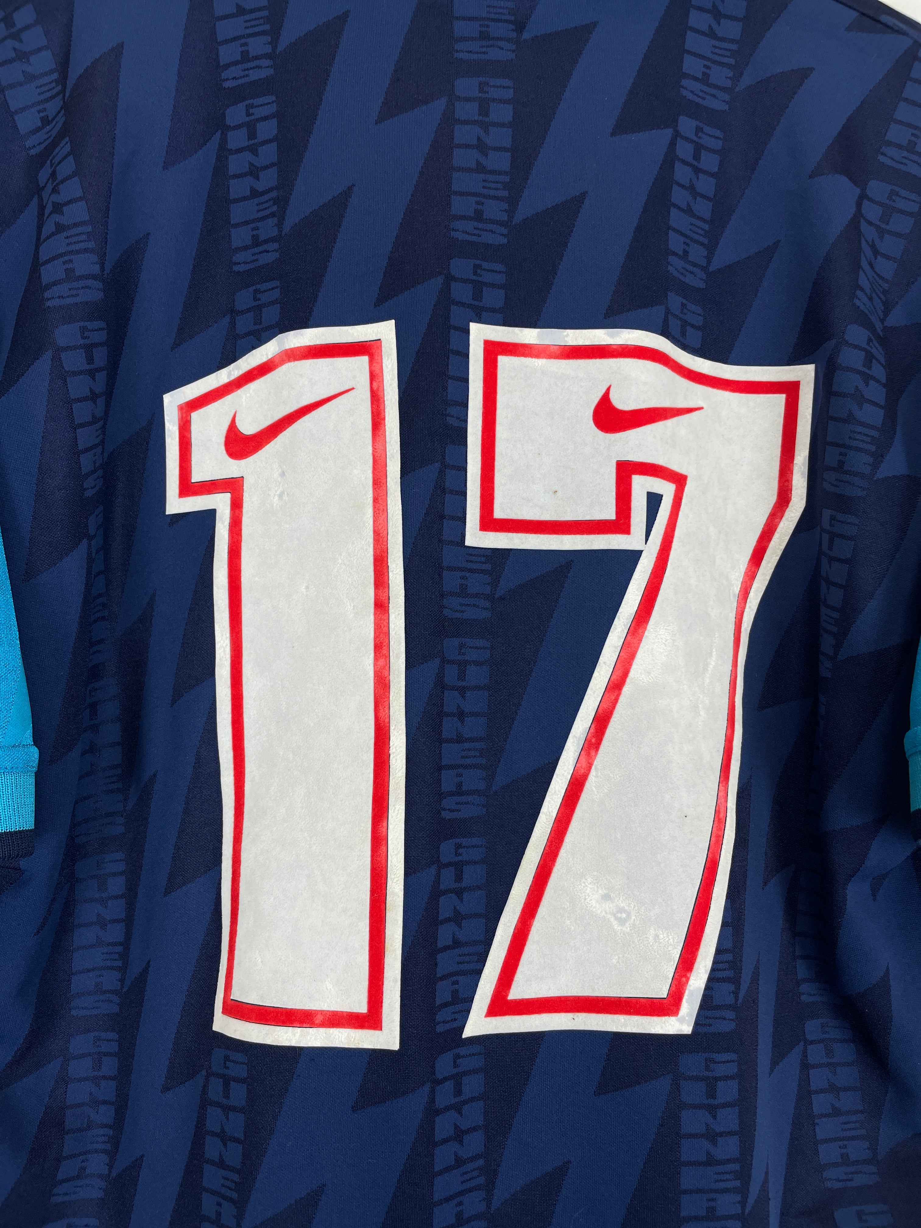 Shop 1995/96 ARSENAL #17 AWAY SHIRT (L) NIKE, classic football shirts, vintage football shirts & retro soccer jerseys at Cult Kits