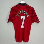 Shop 1996/98 MANCHESTER UNITED CANTONA #7 HOME SHIRT (M) UMBRO, classic football shirts, vintage football shirts & retro soccer jerseys at Cult Kits