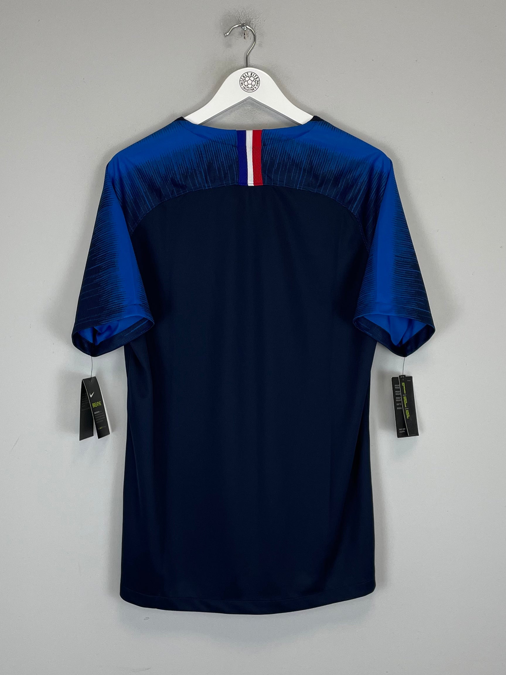 Shop 2018/19 FRANCE *BNWT* HOME SHIRT (L) NIKE, classic football shirts, vintage football shirts & retro soccer jerseys at Cult Kits