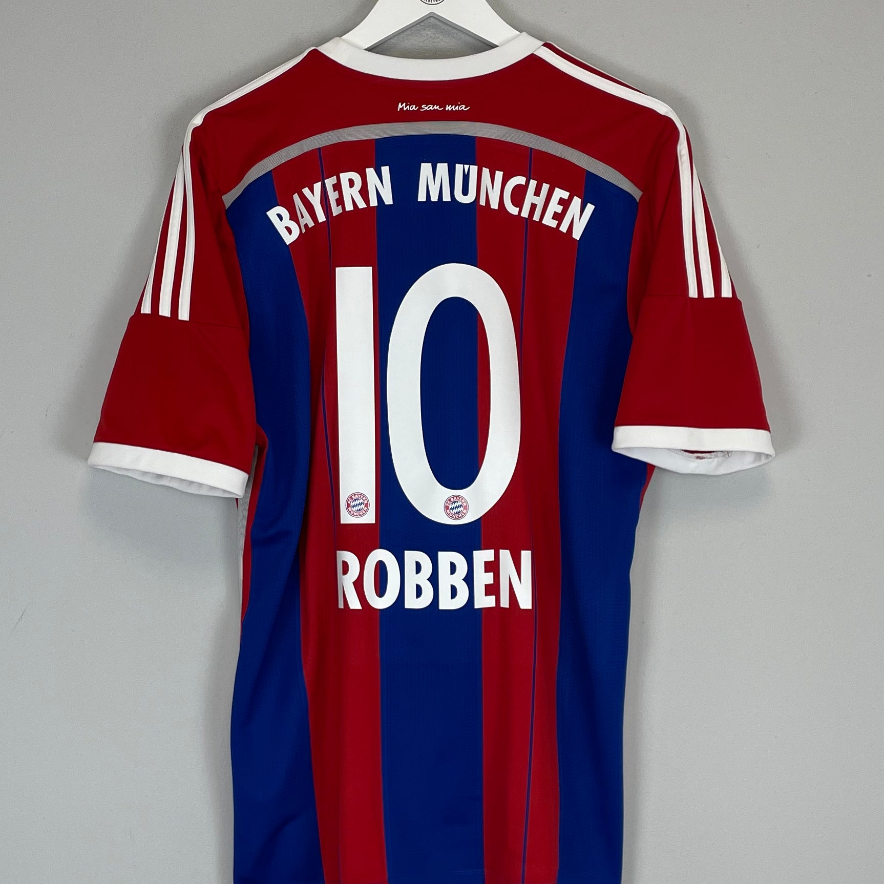 Shop 2014/15 BAYERN MUNICH ROBBEN #10 HOME SHIRT (L) ADIDAS, classic football shirts, vintage football shirts & retro soccer jerseys at Cult Kits