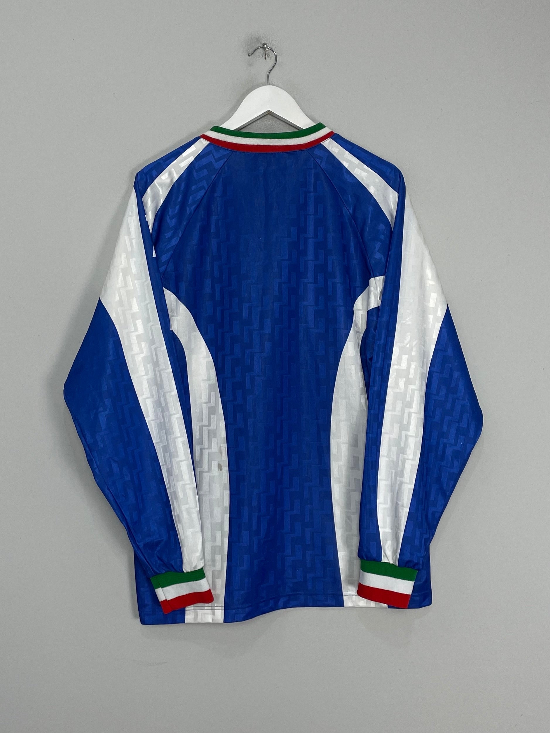 Shop 1996/97 ITALY *PLAYER ISSUE* TRAINING SHIRT (XL) NIKE, classic football shirts, vintage football shirts & retro soccer jerseys at Cult Kits
