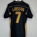 Shop 2003/04 CELTIC LARSSON #7 AWAY SHIRT (M) UMBRO, classic football shirts, vintage football shirts & retro soccer jerseys at Cult Kits