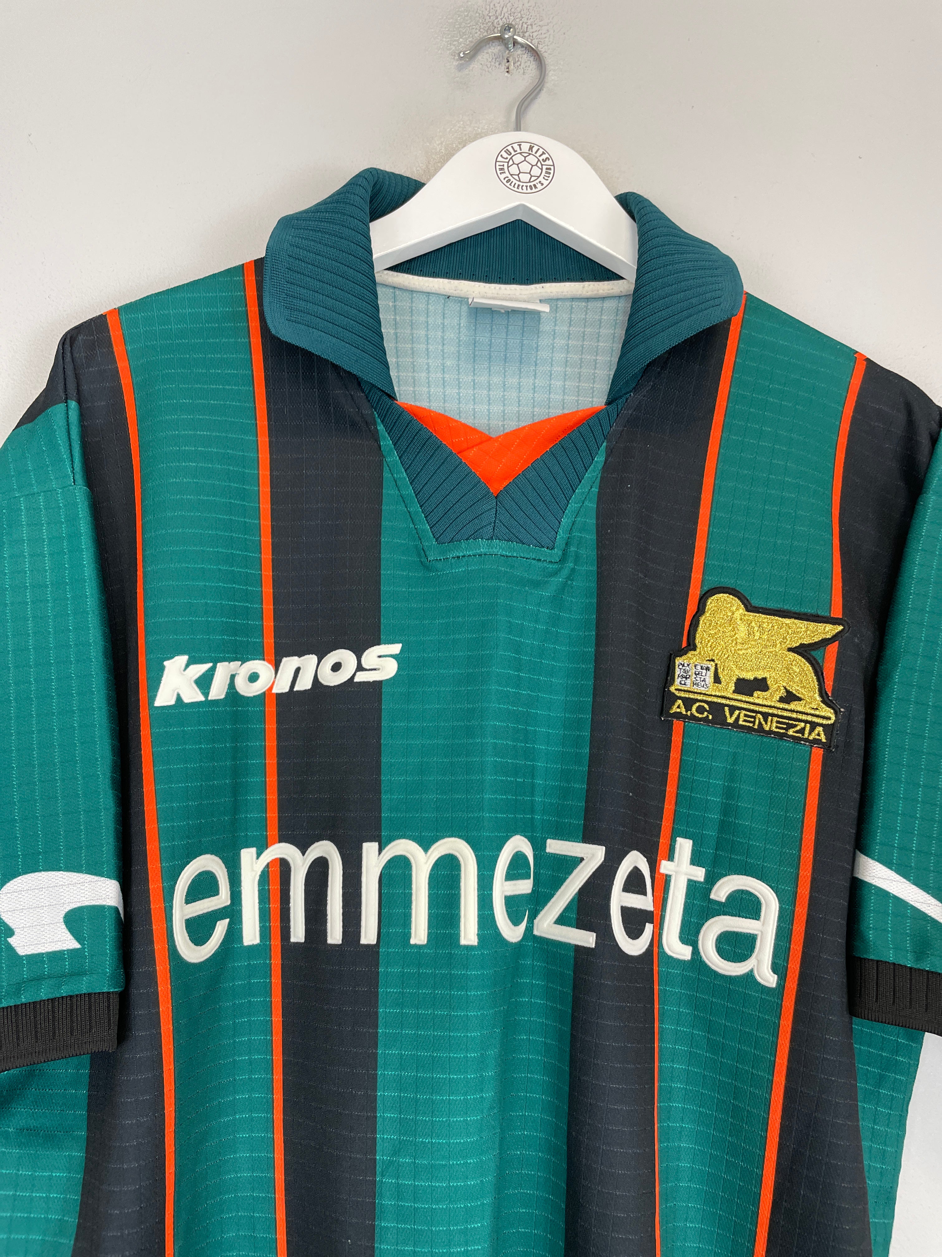 Shop 1999/00 VENEZIA HOME SHIRT (XL) KRONOS, classic football shirts, vintage football shirts & retro soccer jerseys at Cult Kits