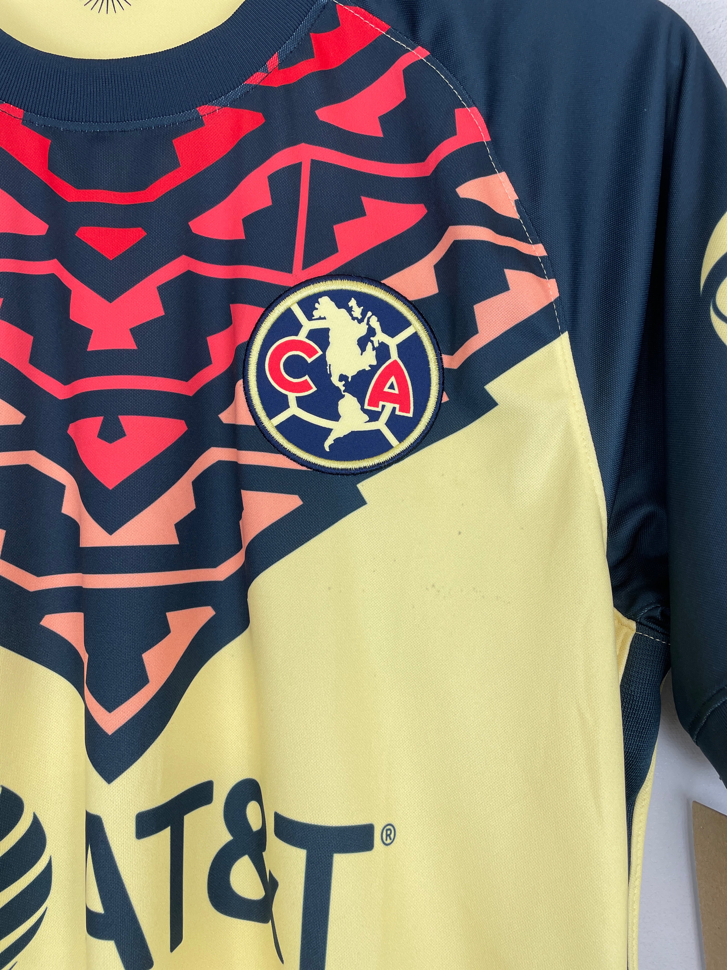 Shop 2021/22 CLUB AMERICA *BNWT* HOME SHIRT (M) NIKE, classic football shirts, vintage football shirts & retro soccer jerseys at Cult Kits