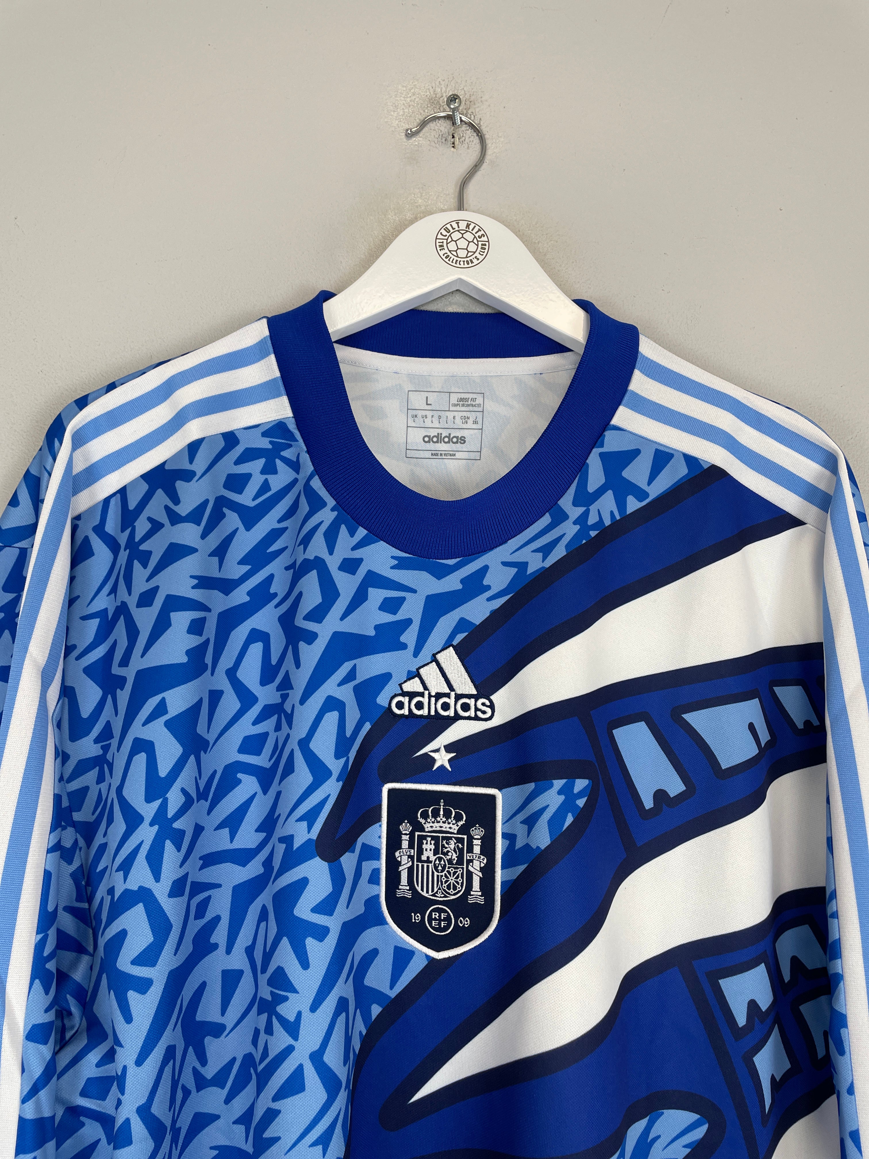 Shop 2022 SPAIN *BNWT* ADIDAS ICONS GK SHIRT (L) ADIDAS, classic football shirts, vintage football shirts & retro soccer jerseys at Cult Kits